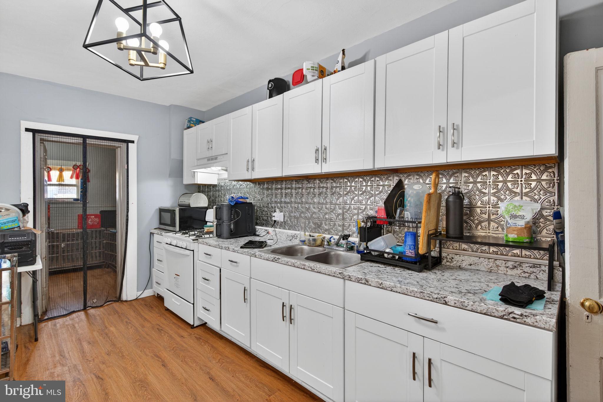 LANCASTER - Residential