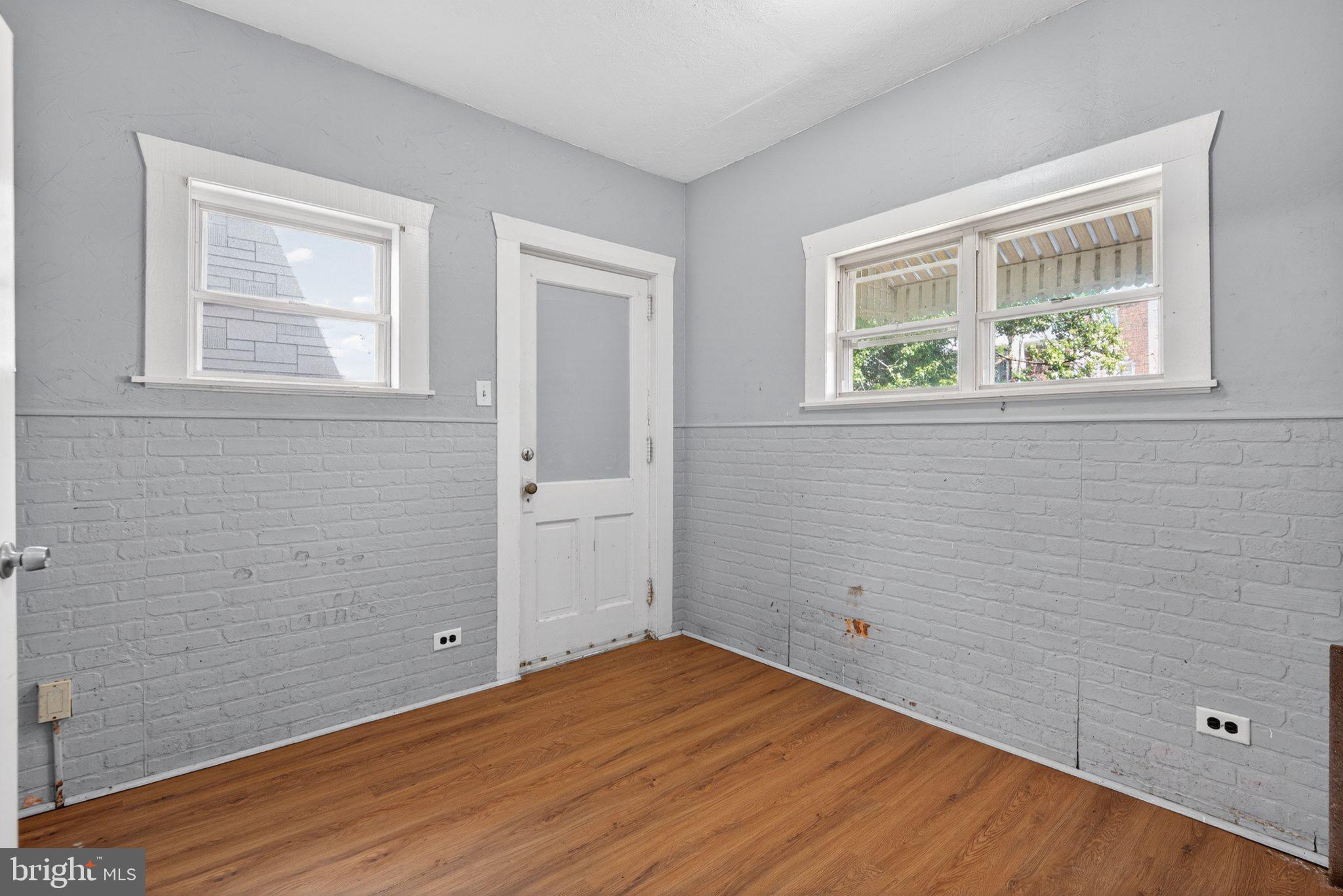 LANCASTER - Residential