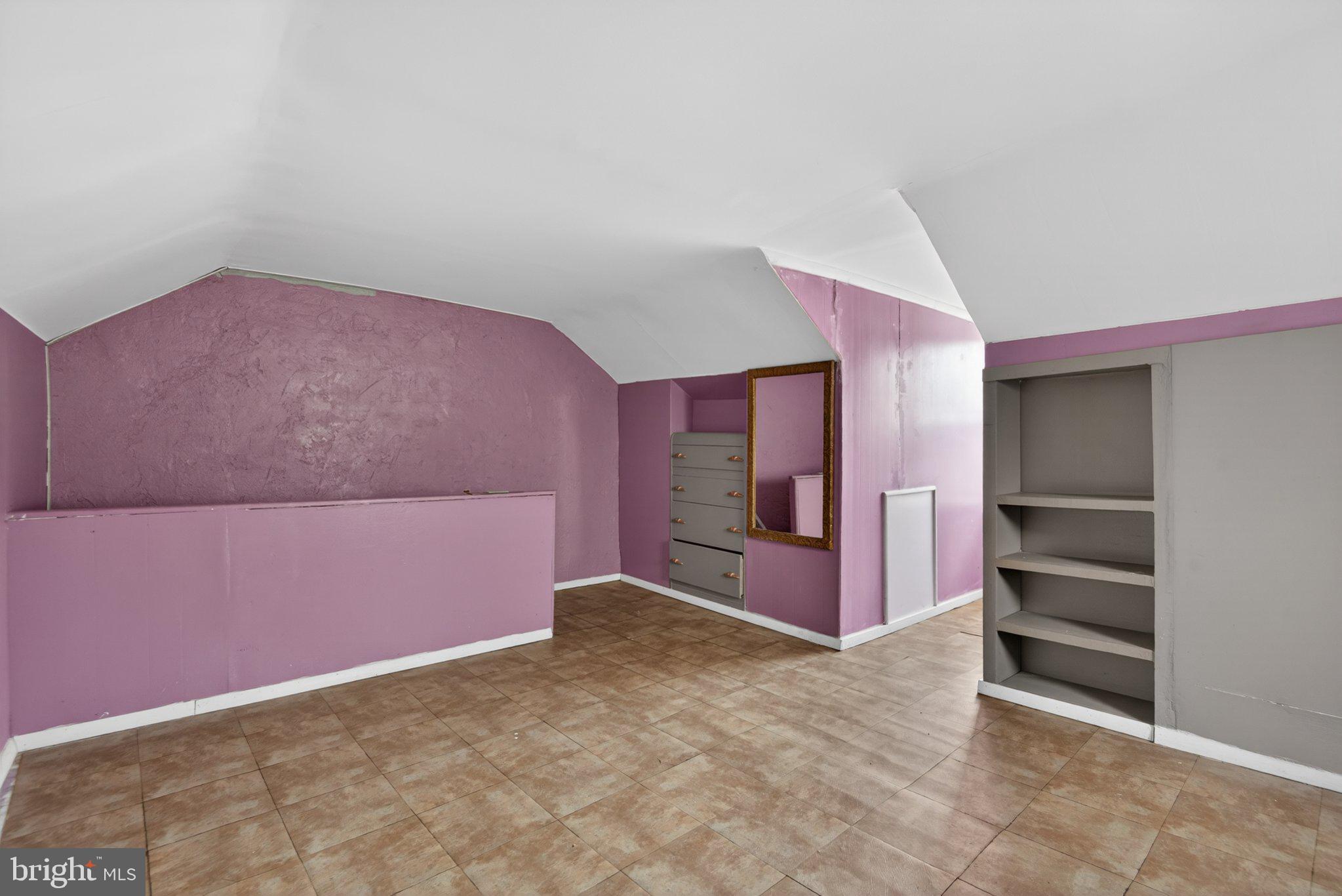 LANCASTER - Residential