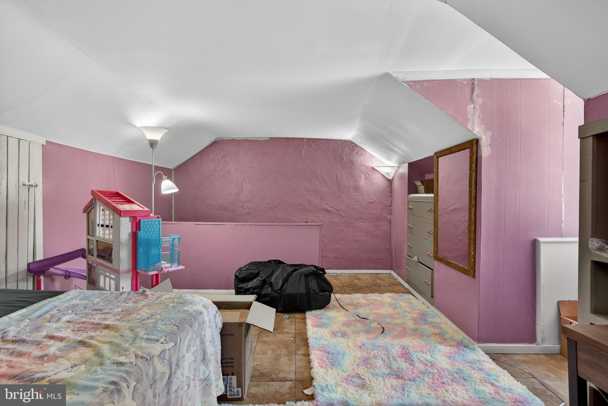 LANCASTER - Residential