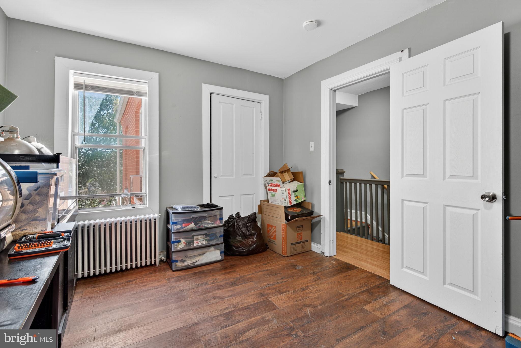 LANCASTER - Residential