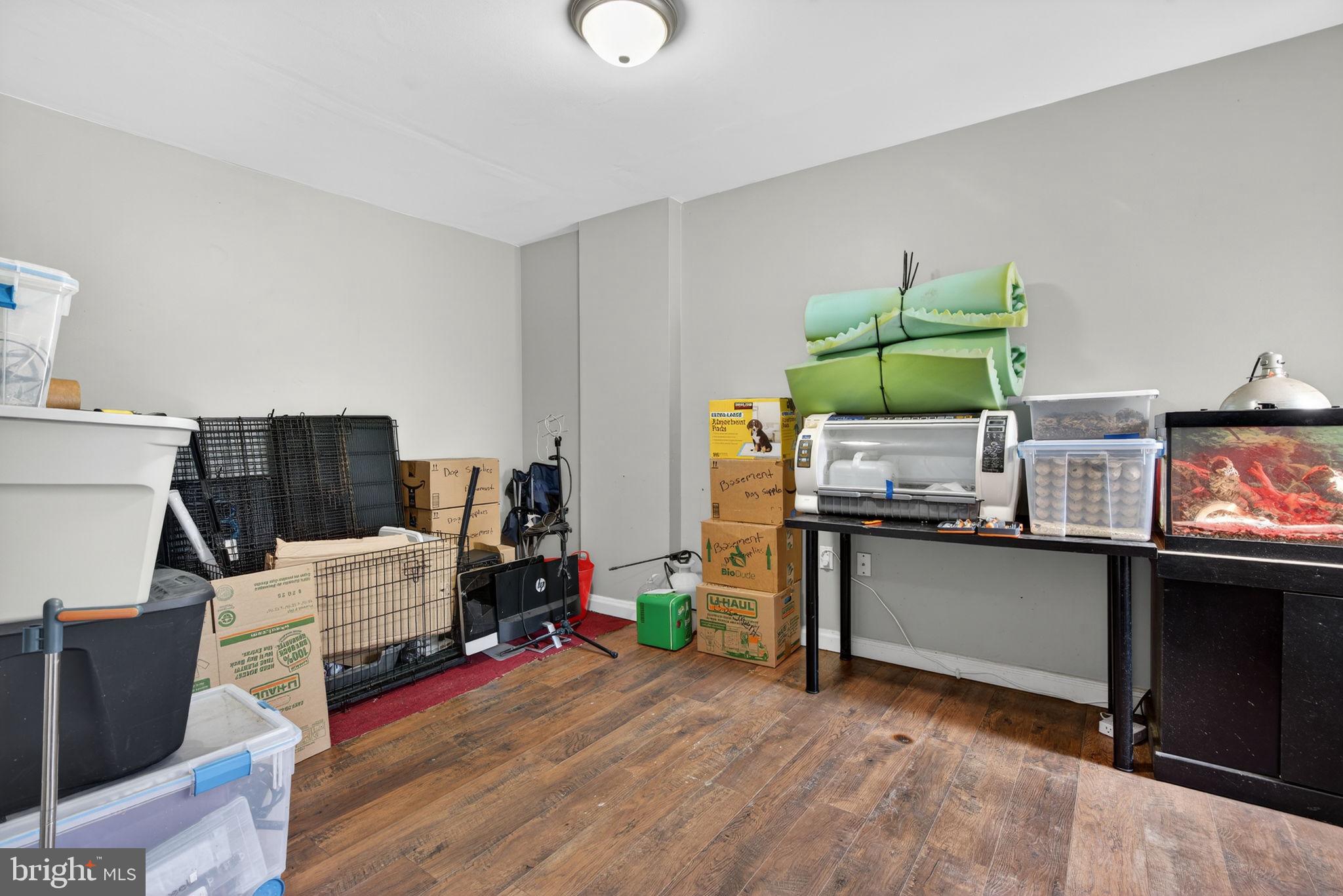 LANCASTER - Residential