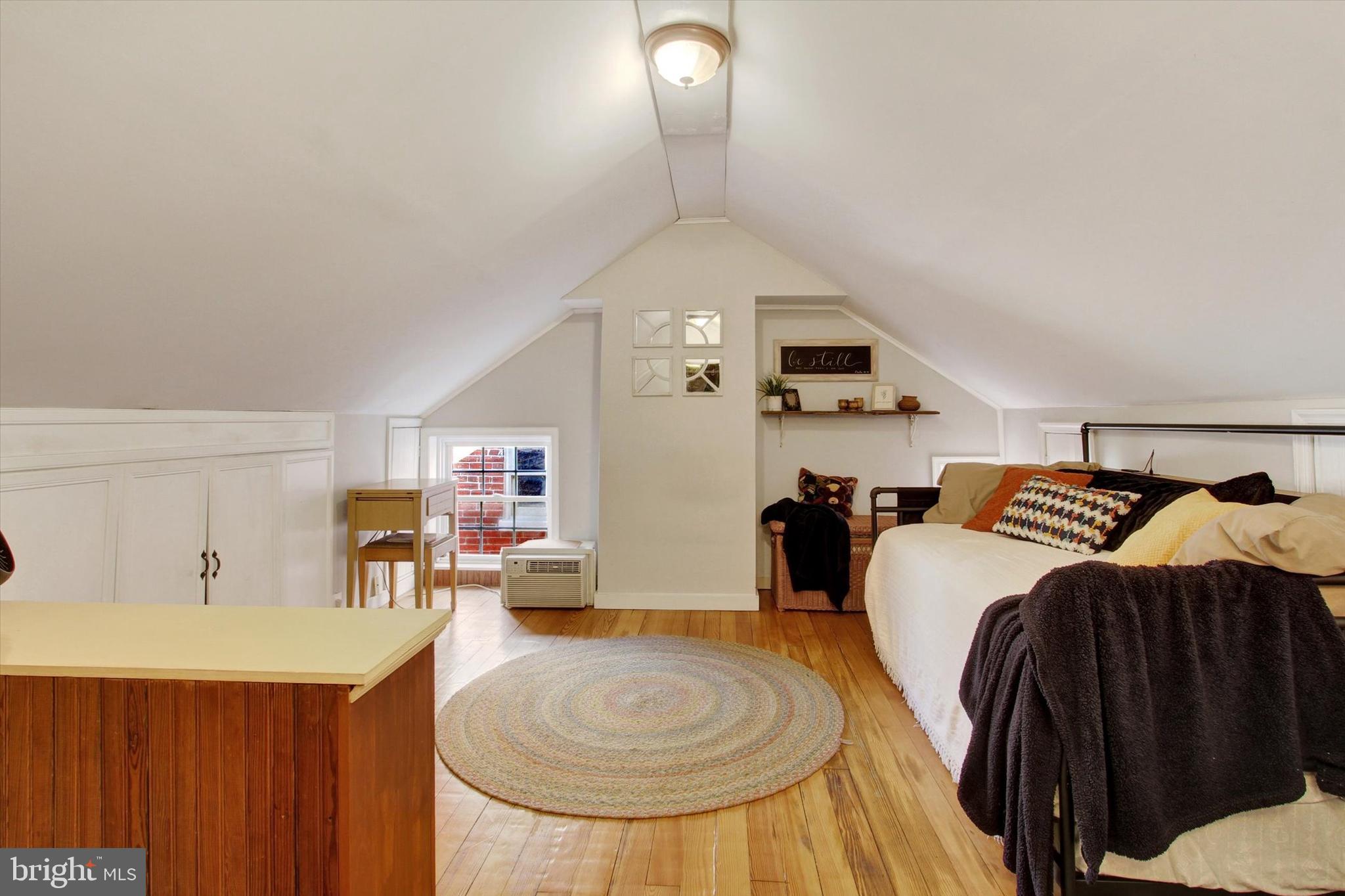 SPRING GROVE - Residential