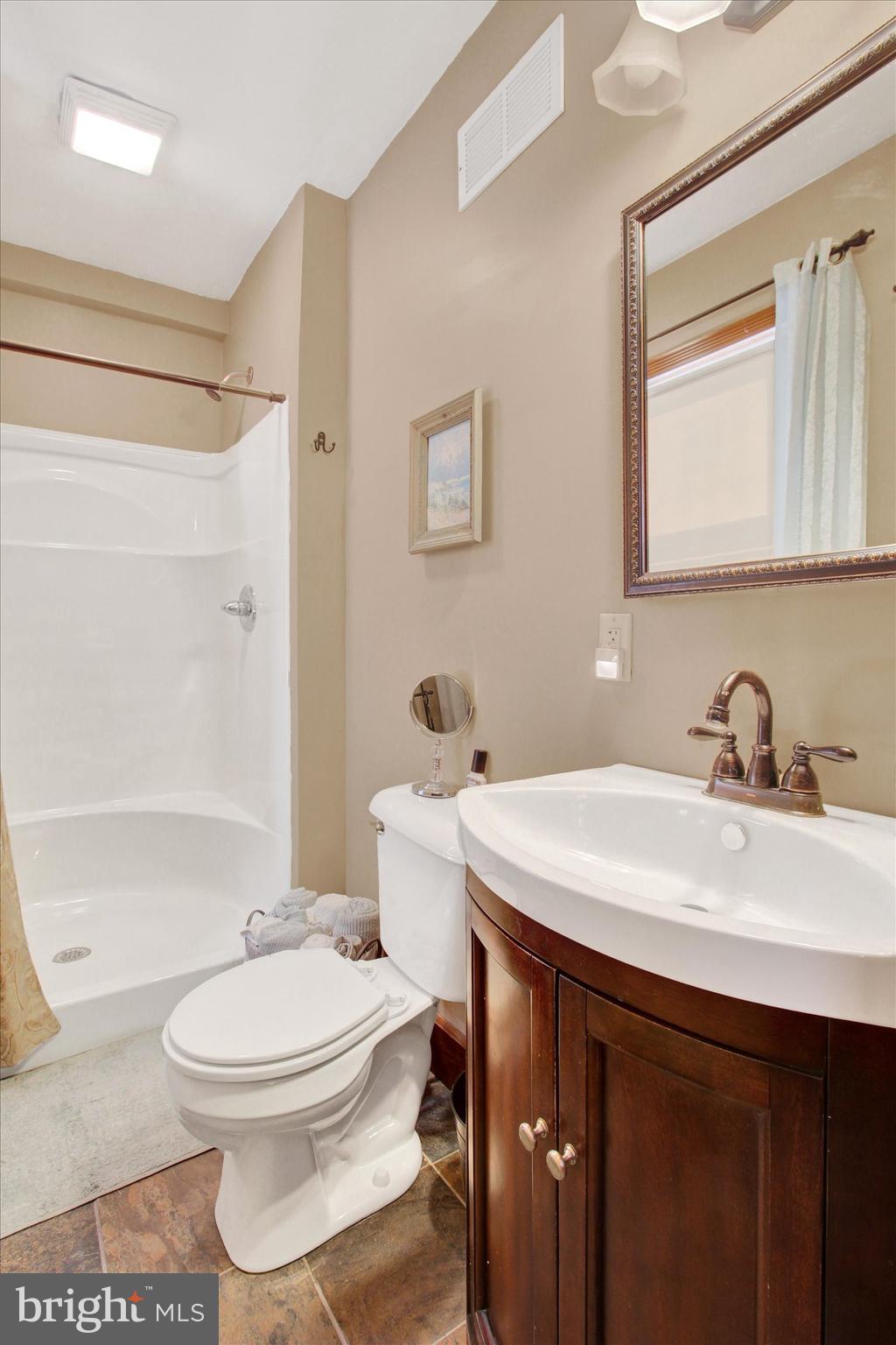 SPRING GROVE - Residential