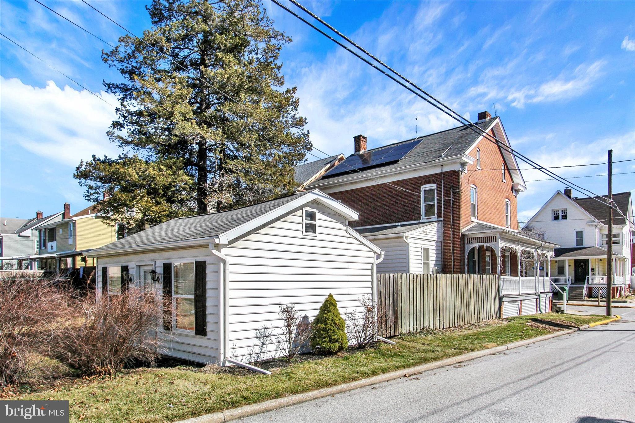 SPRING GROVE - Residential