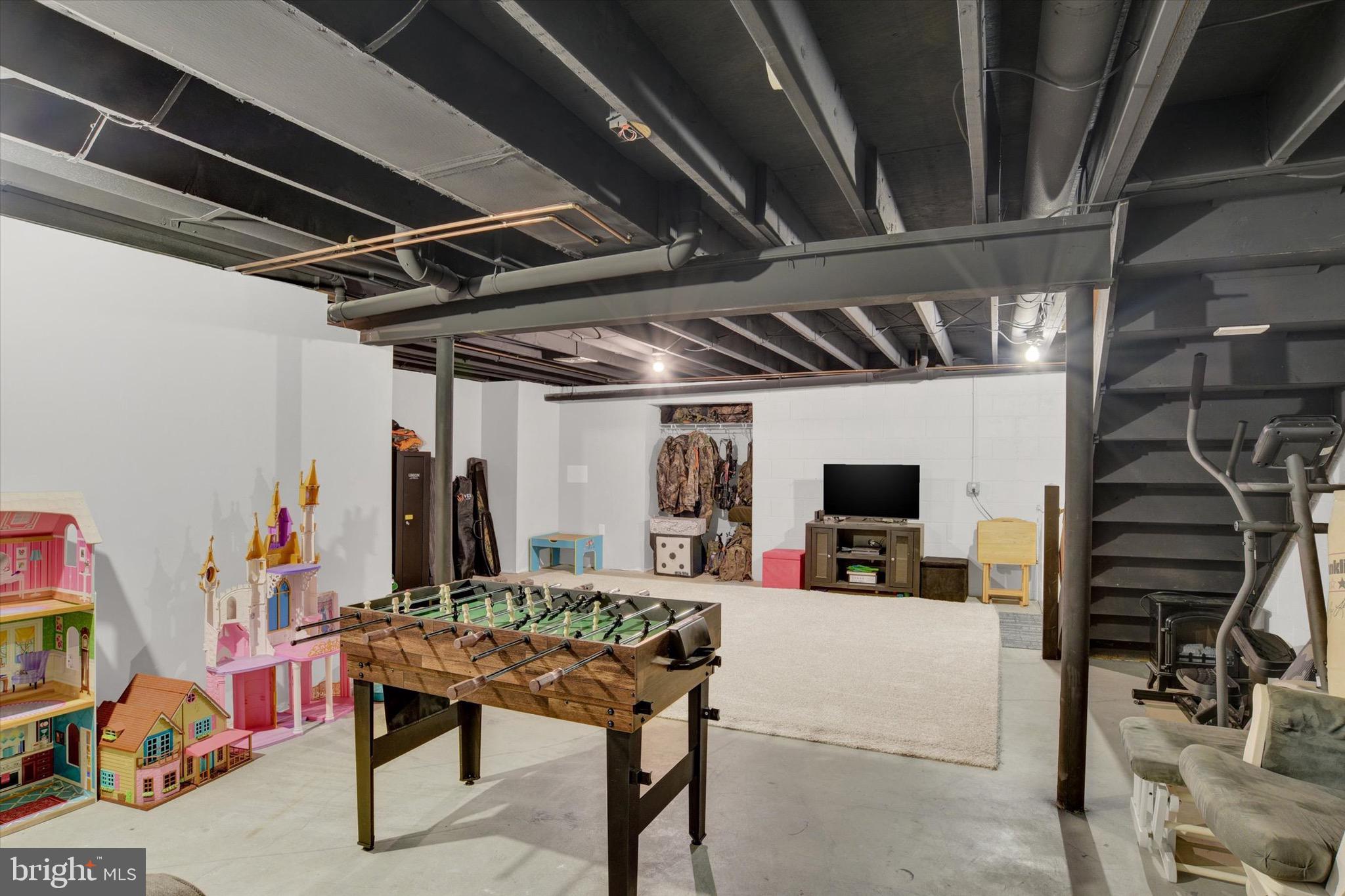 SOUTHFIELD CROSSING - Residential