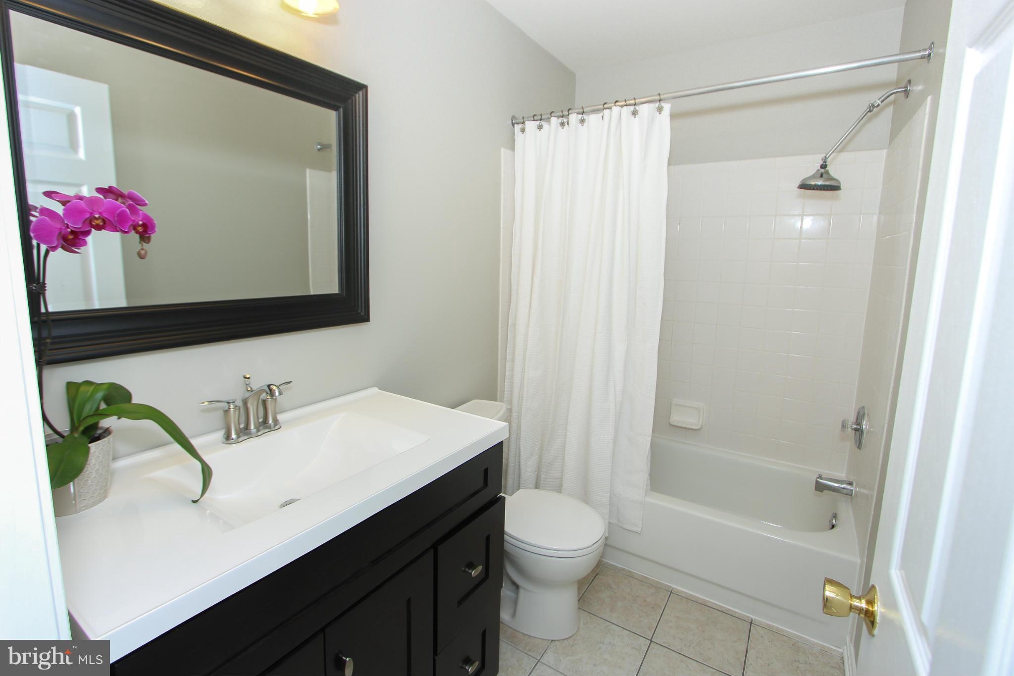 GREEN TRAILS - Residential