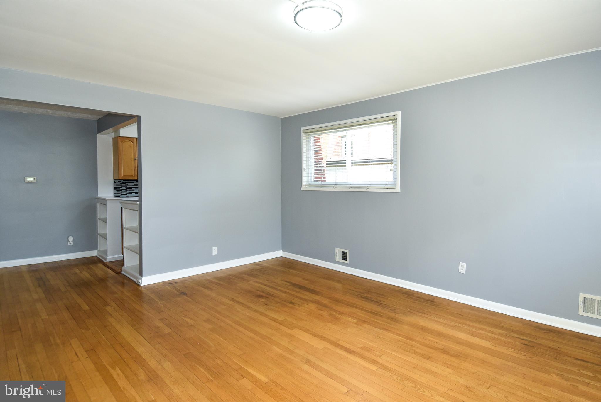 RIVERDALE PARK - Residential Lease