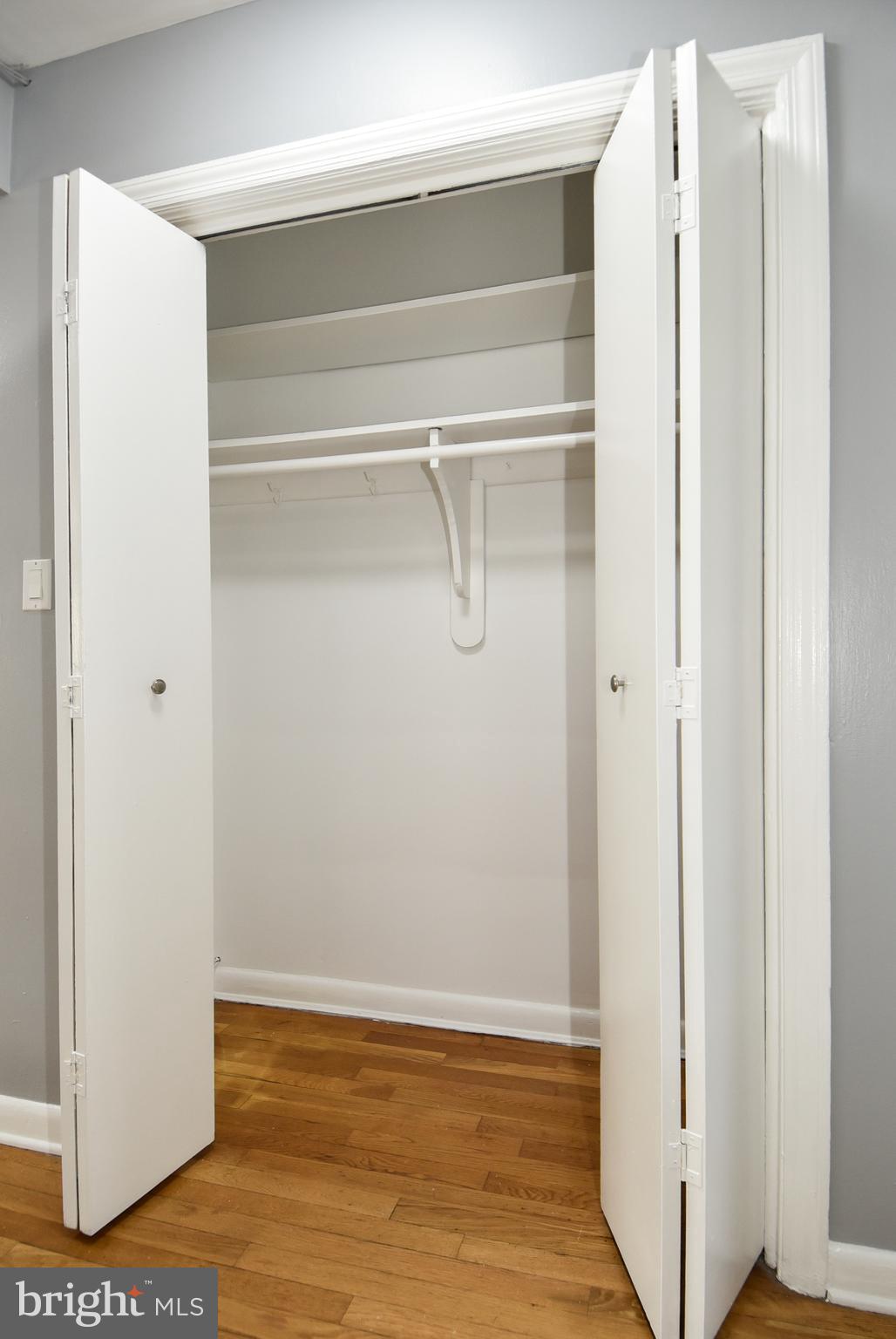 RIVERDALE PARK - Residential Lease