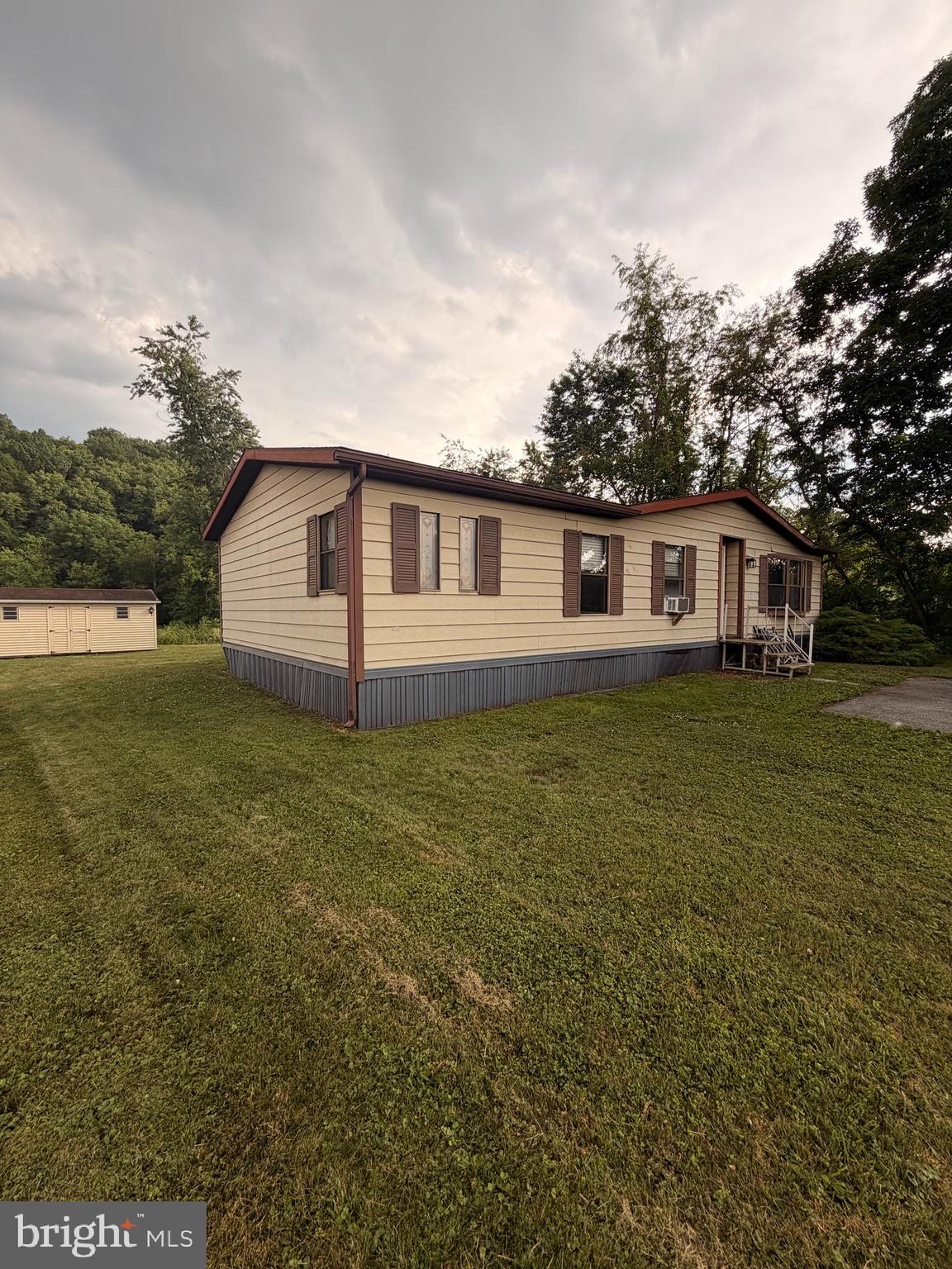 77 BLARNEY CIRCLE