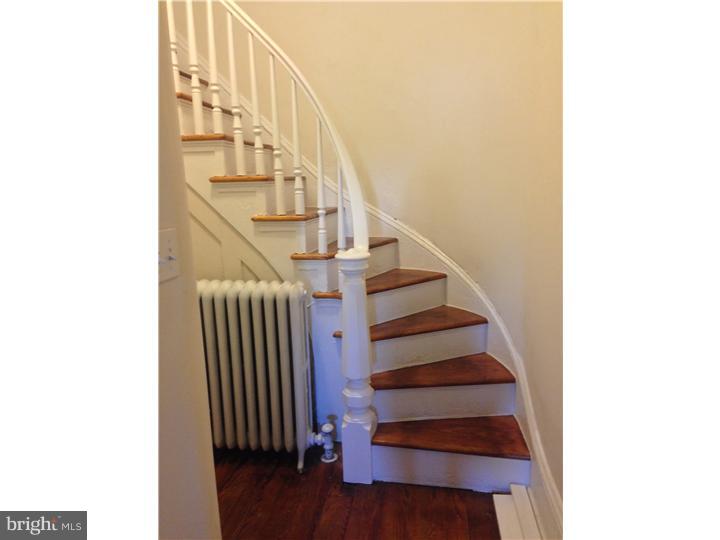 OLDE KENSINGTON - Residential Lease