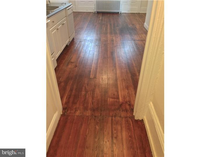 OLDE KENSINGTON - Residential Lease