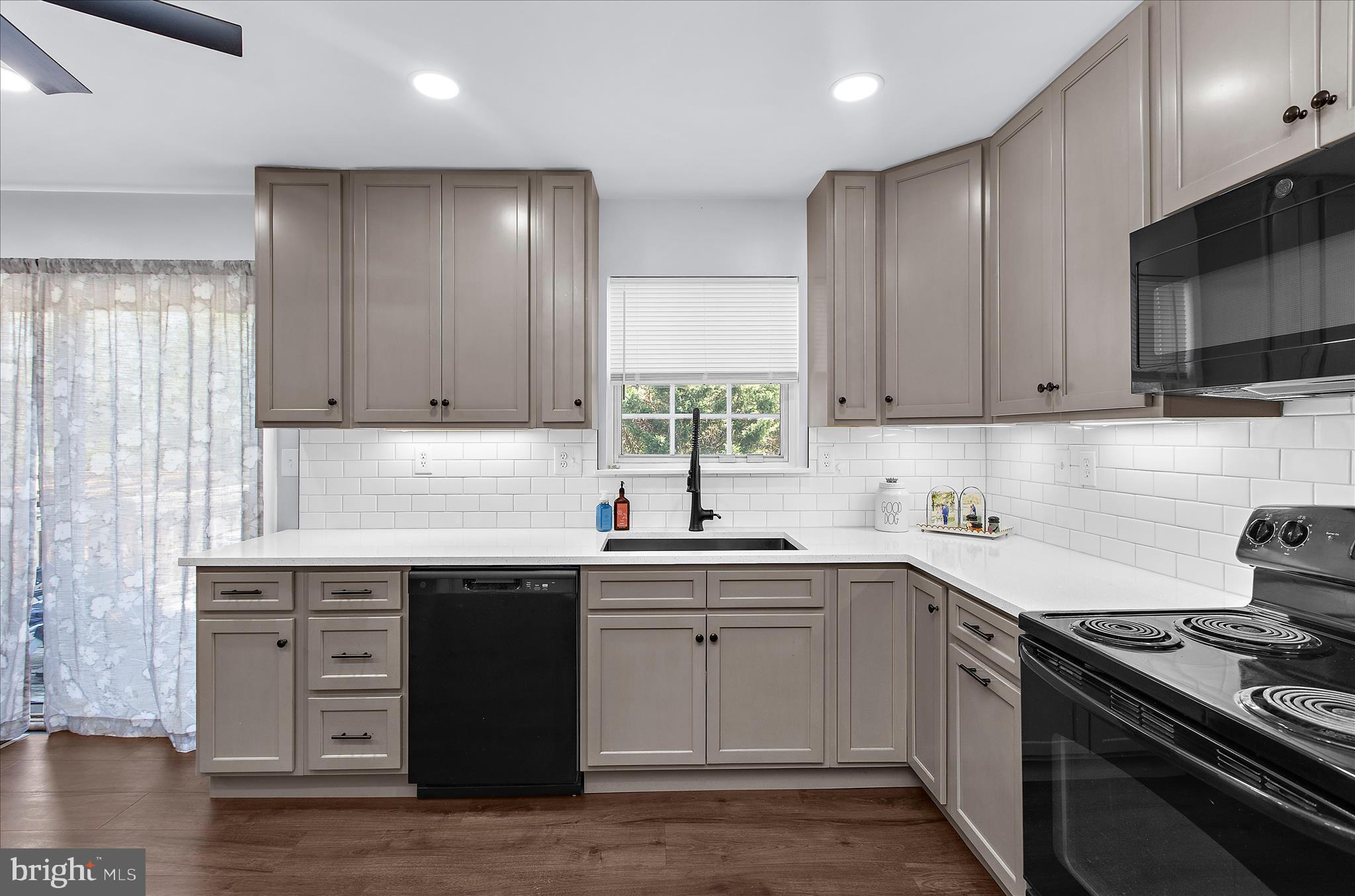CARROLL MEADOWS - Residential