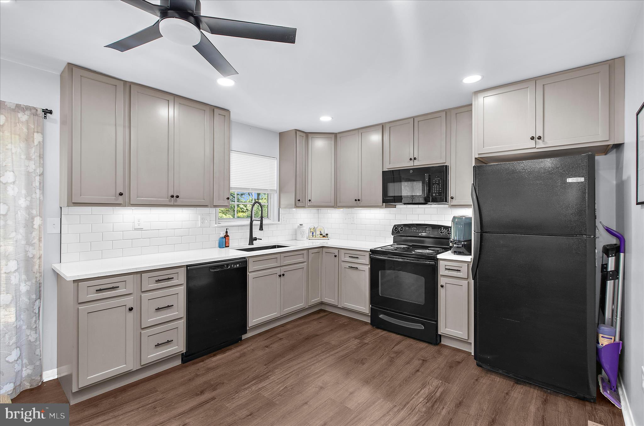 CARROLL MEADOWS - Residential