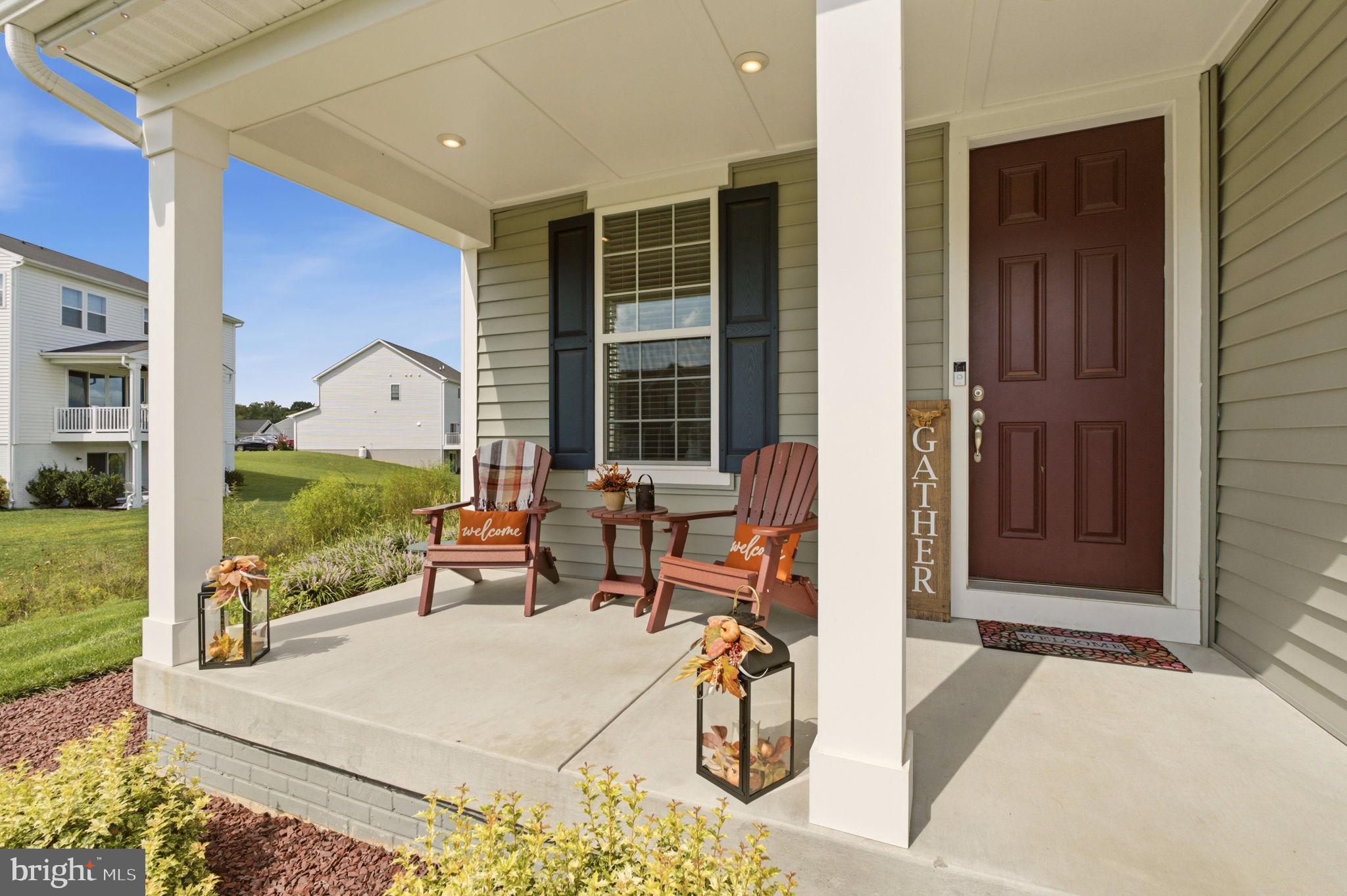 1452 FALCON LANE