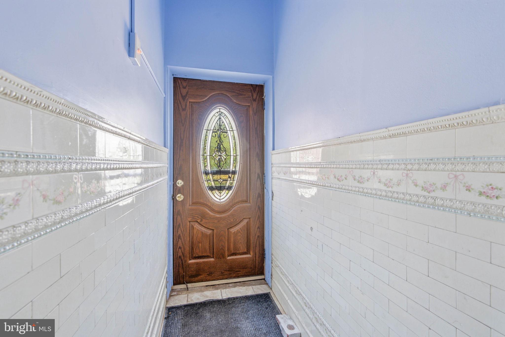 673 N 11TH STREET