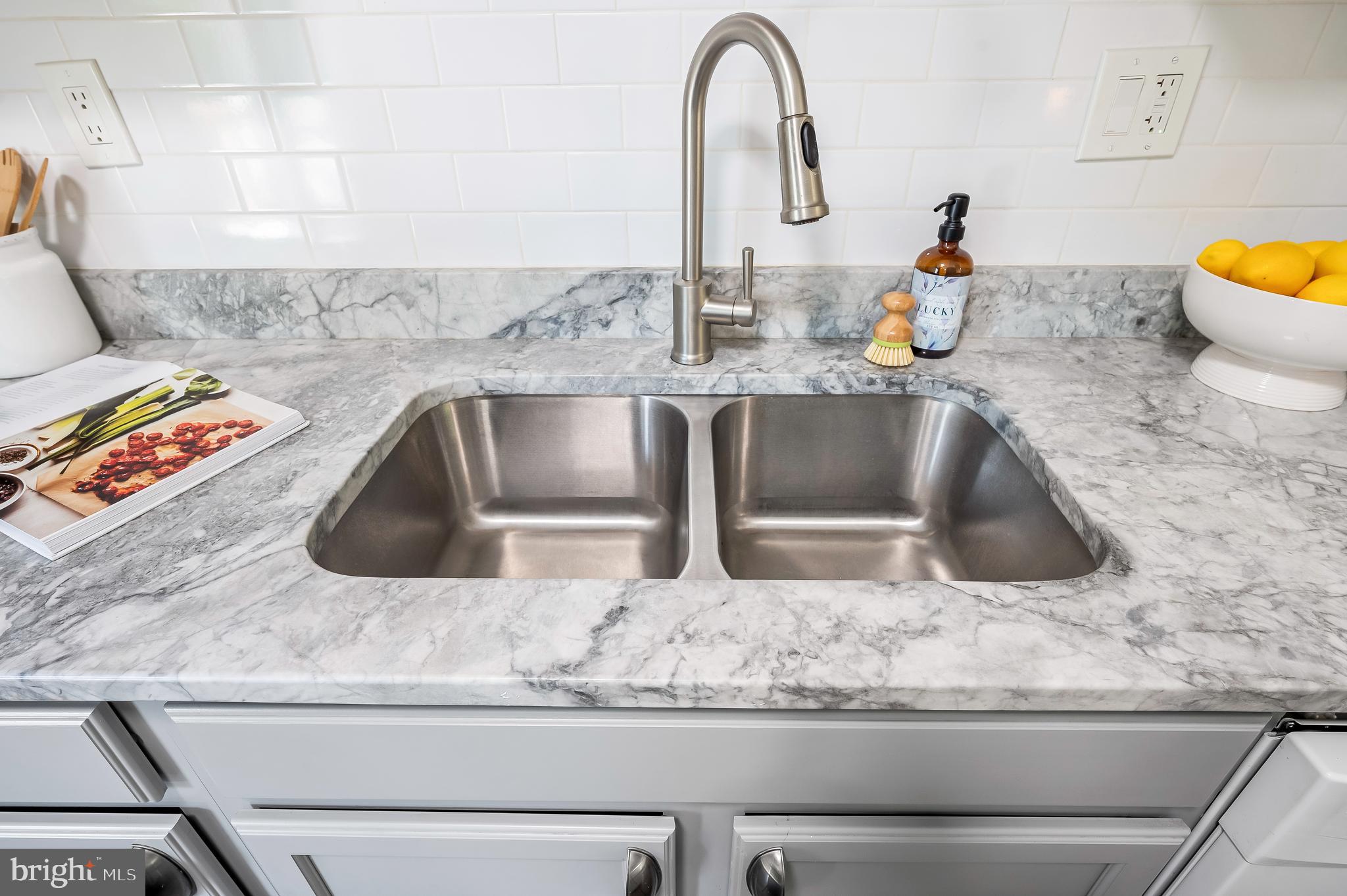 CHESTERFIELD - Residential