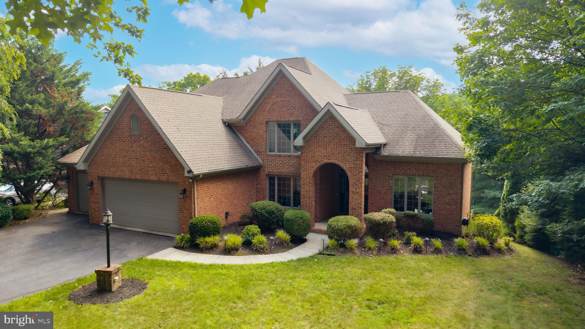 2651 CASTLEGREEN DRIVE