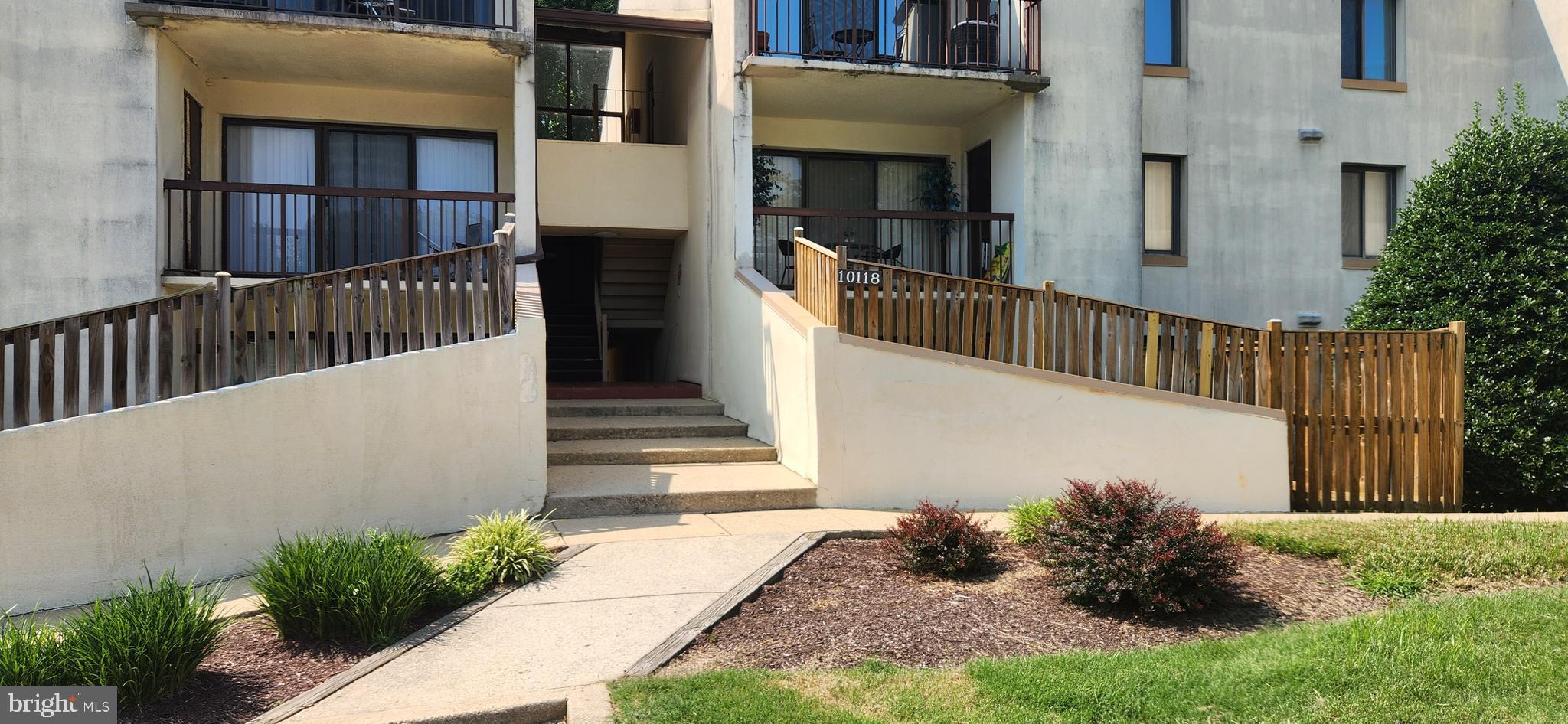 10118 CAMPUS WAY S 104-7B