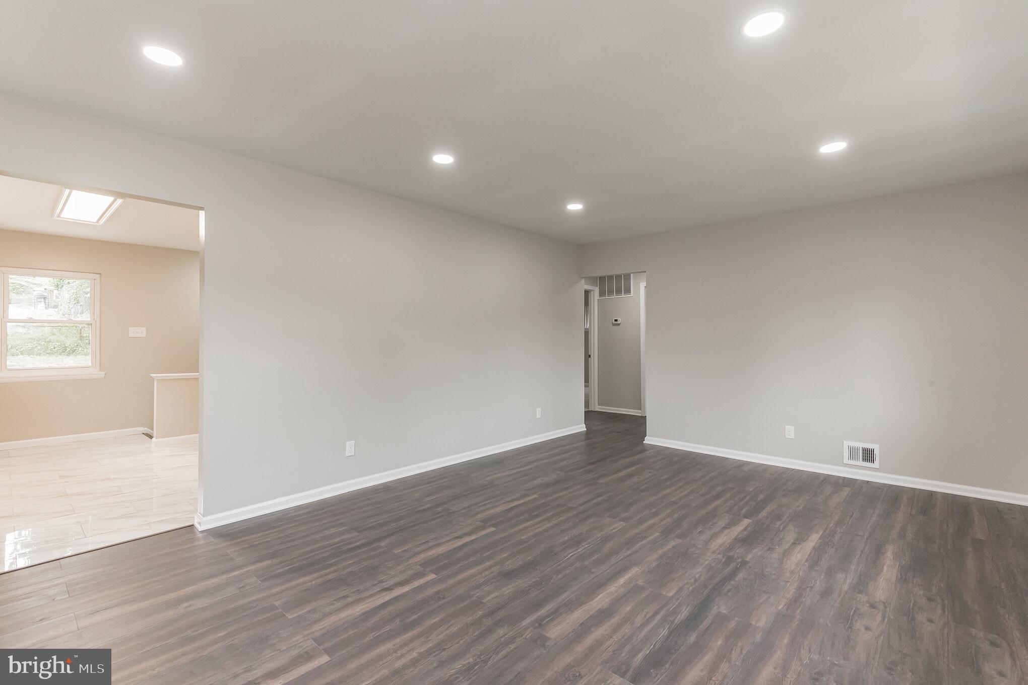 HILLCREST HEIGHTS - Residential