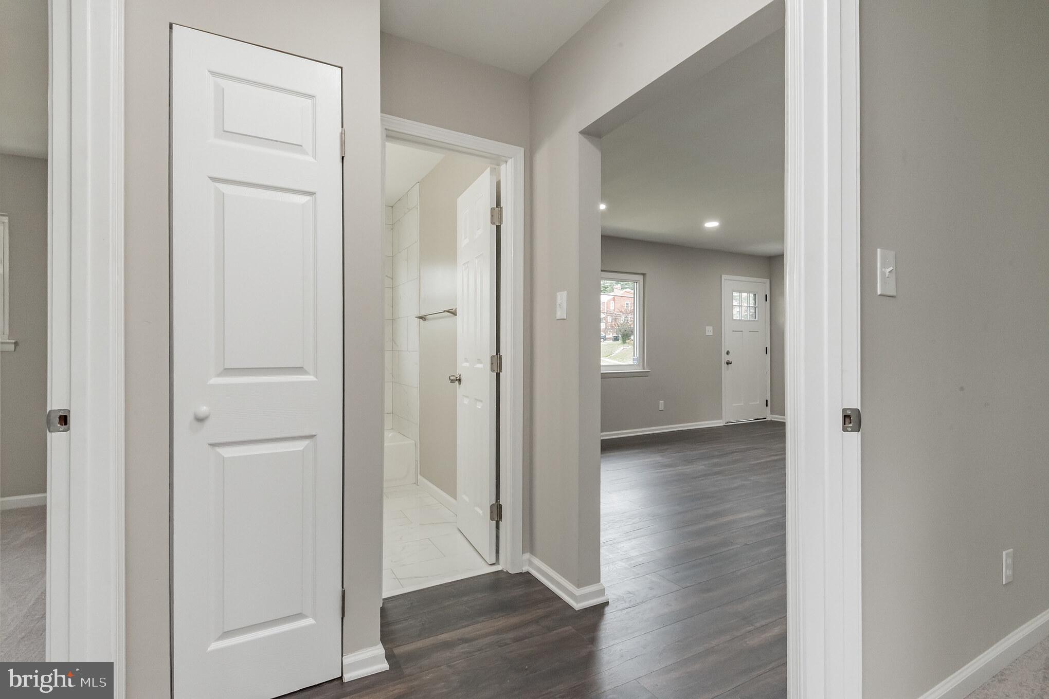 HILLCREST HEIGHTS - Residential