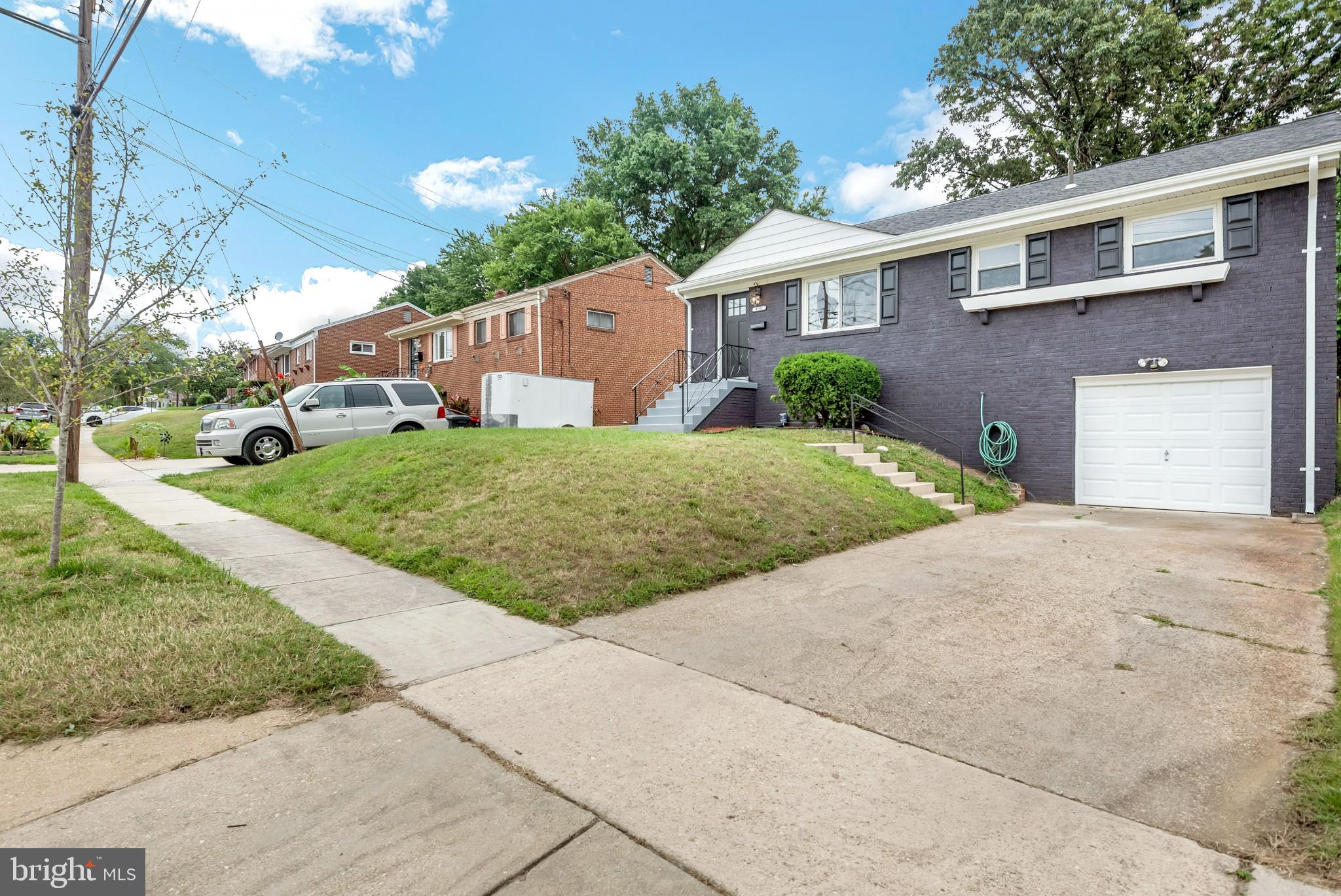 HILLCREST HEIGHTS - Residential