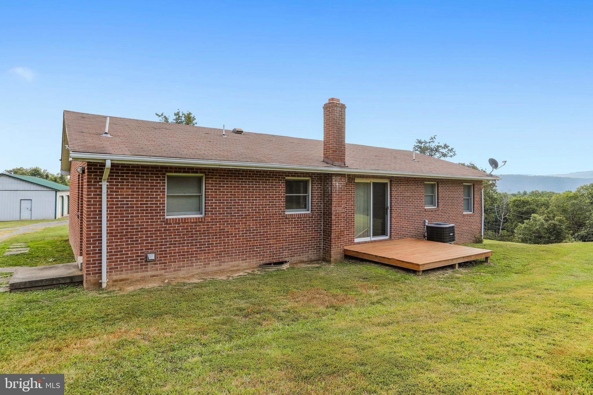 REBEL HILL - Residential