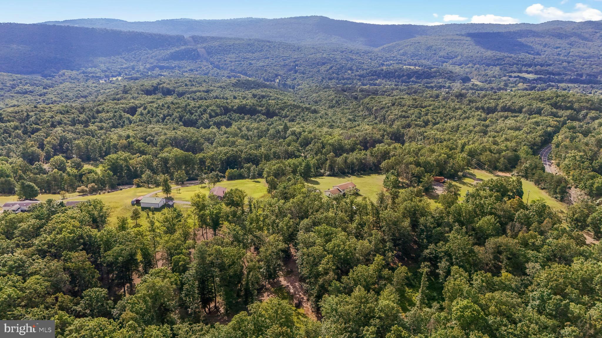 REBEL HILL - Residential