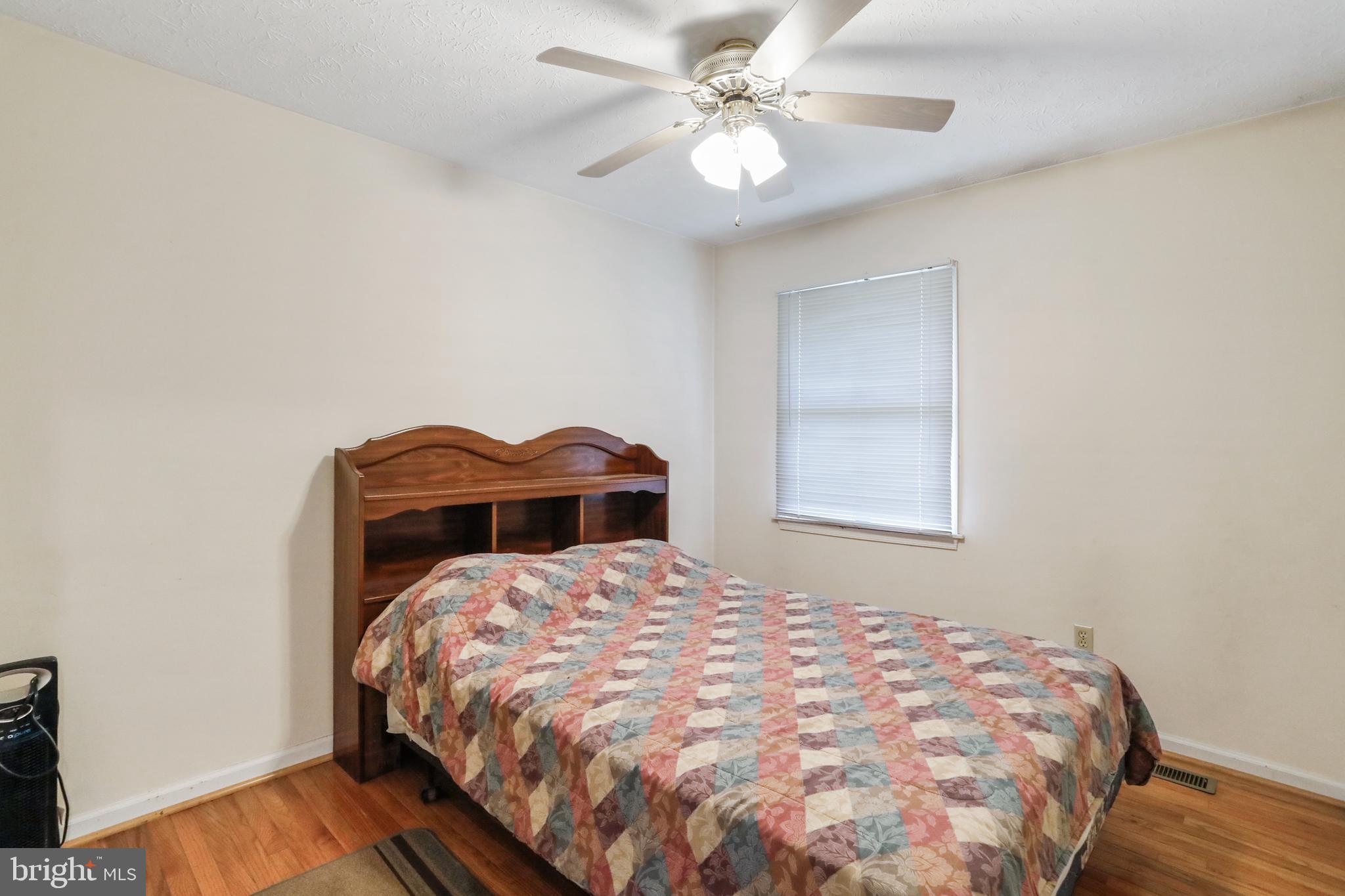 REBEL HILL - Residential