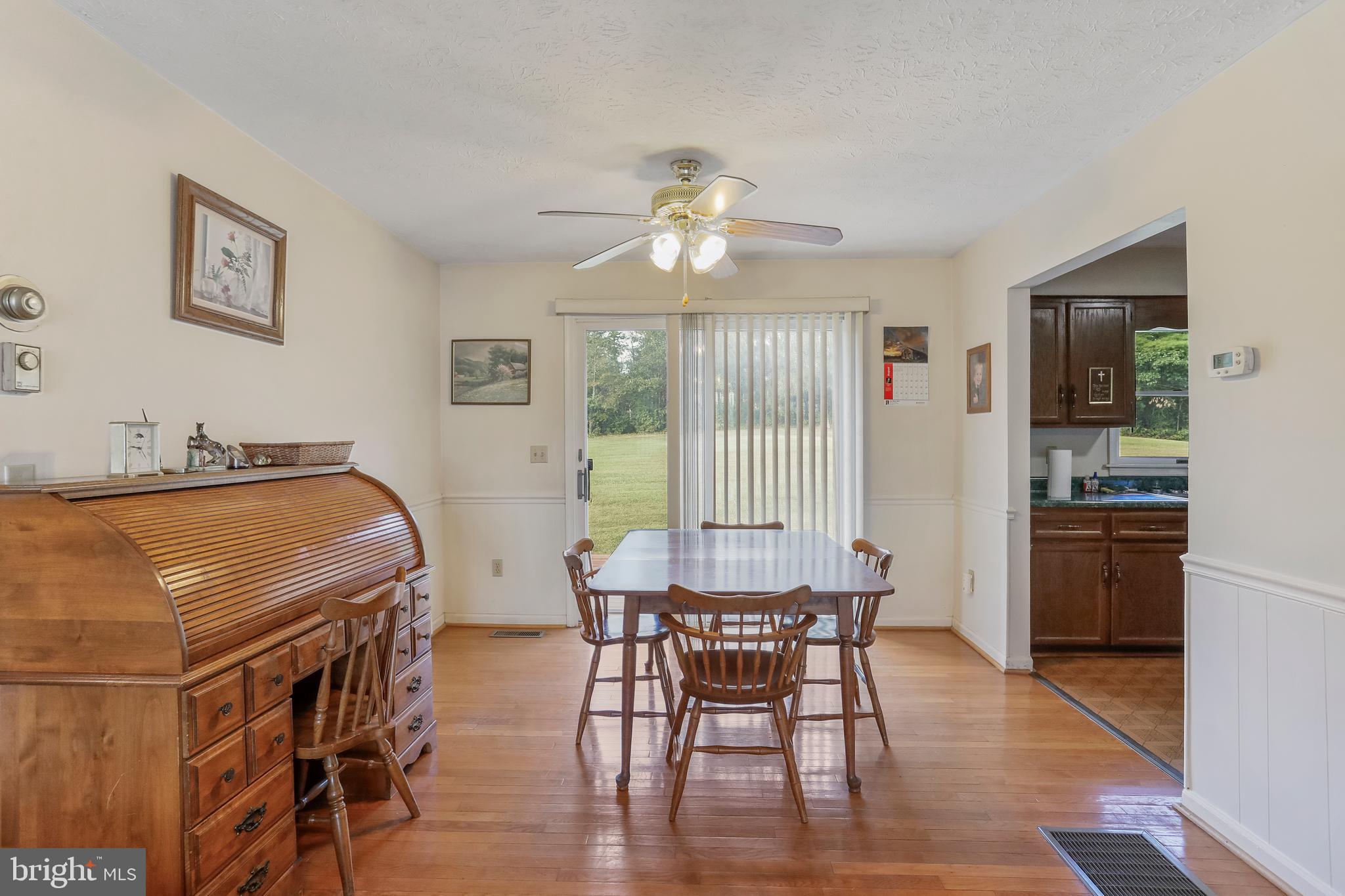 REBEL HILL - Residential