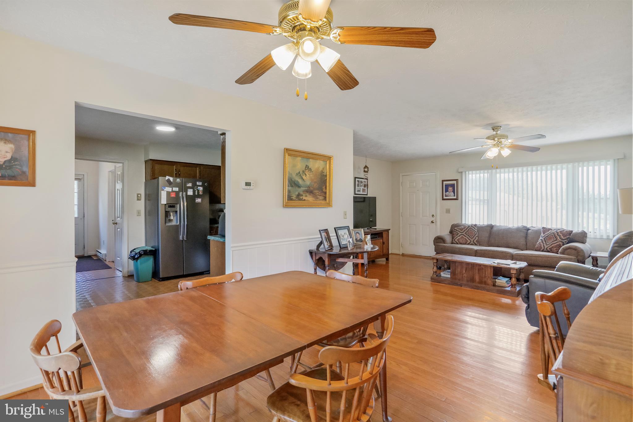 REBEL HILL - Residential