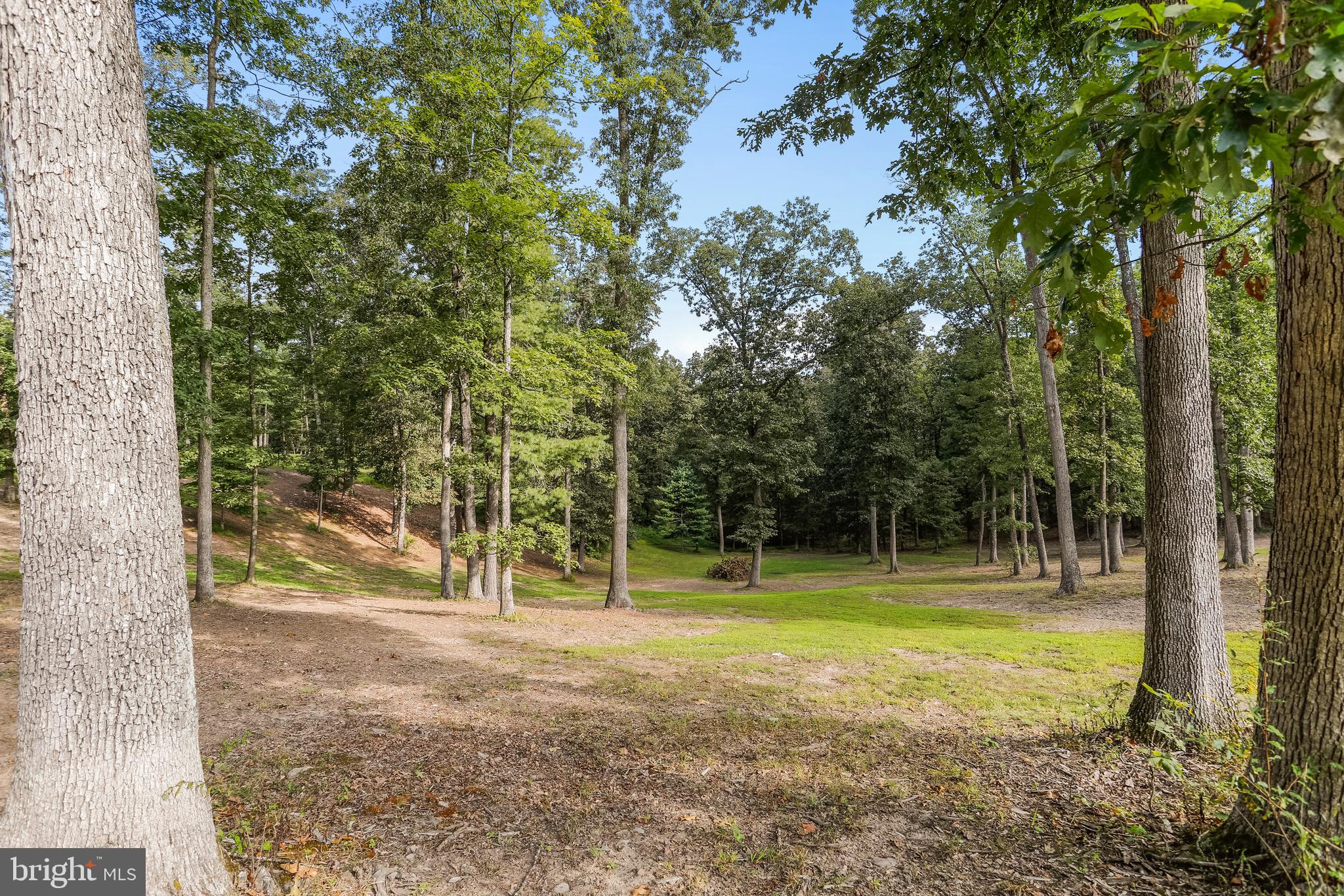 REBEL HILL - Residential