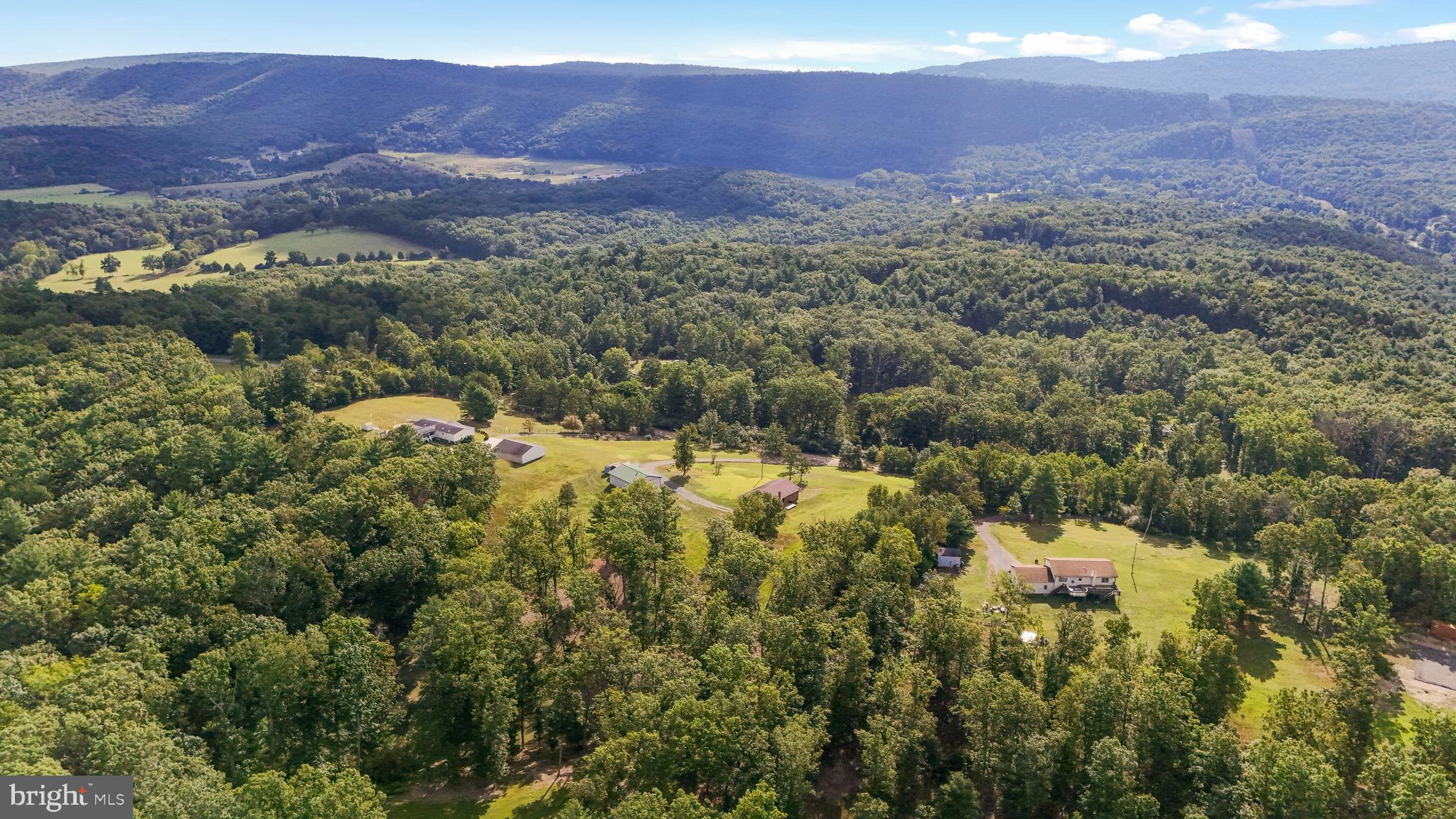 REBEL HILL - Residential