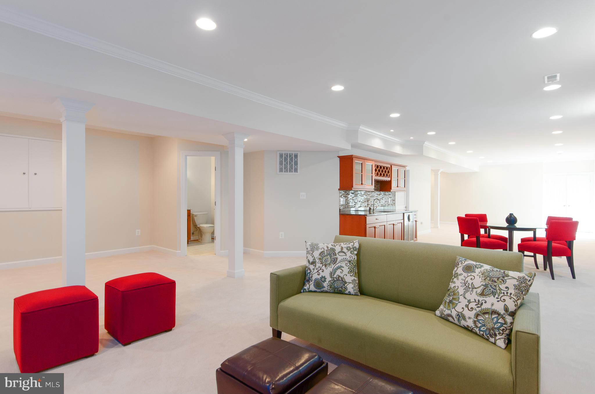 CLIFTON - Residential