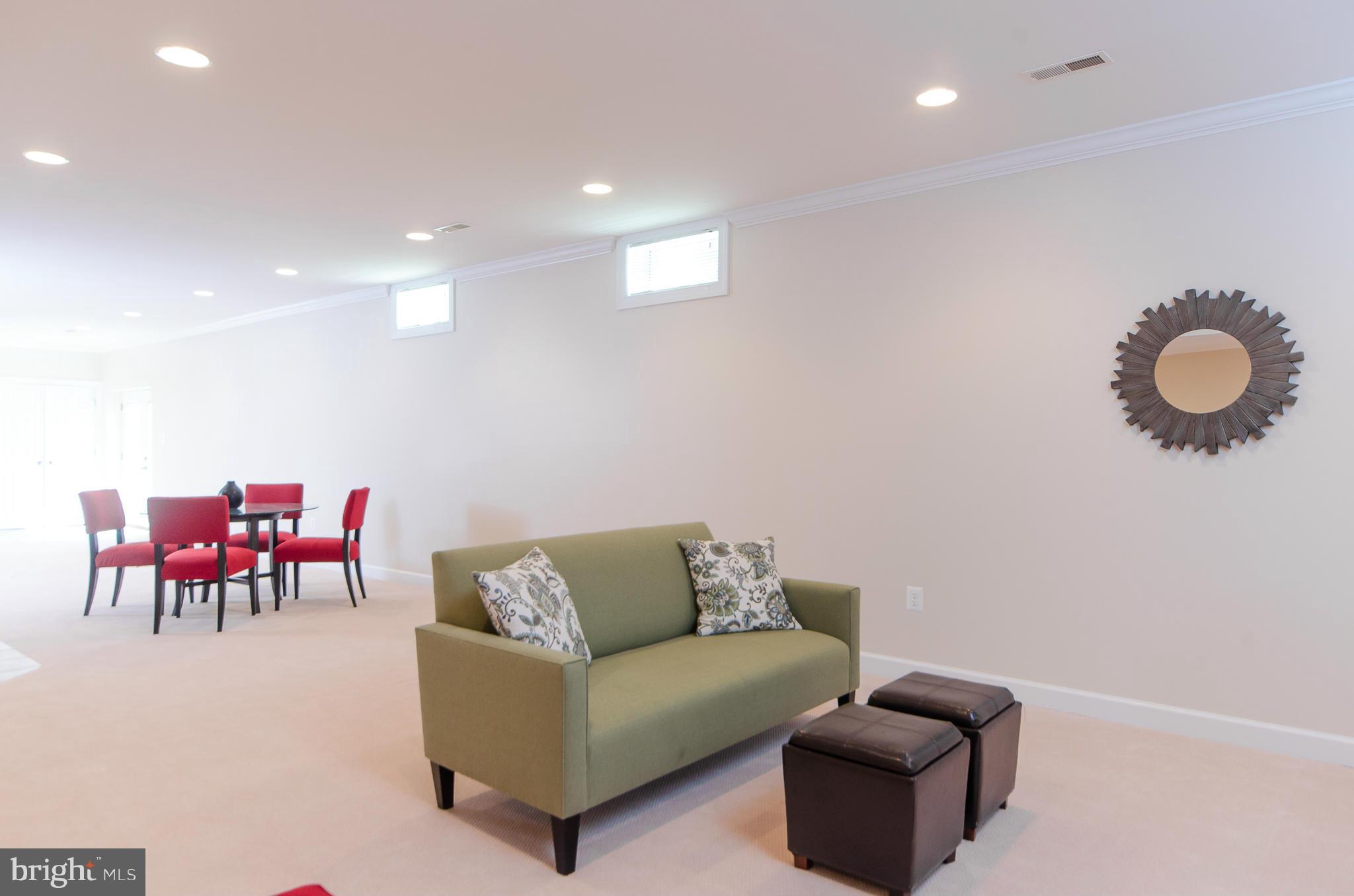 CLIFTON - Residential