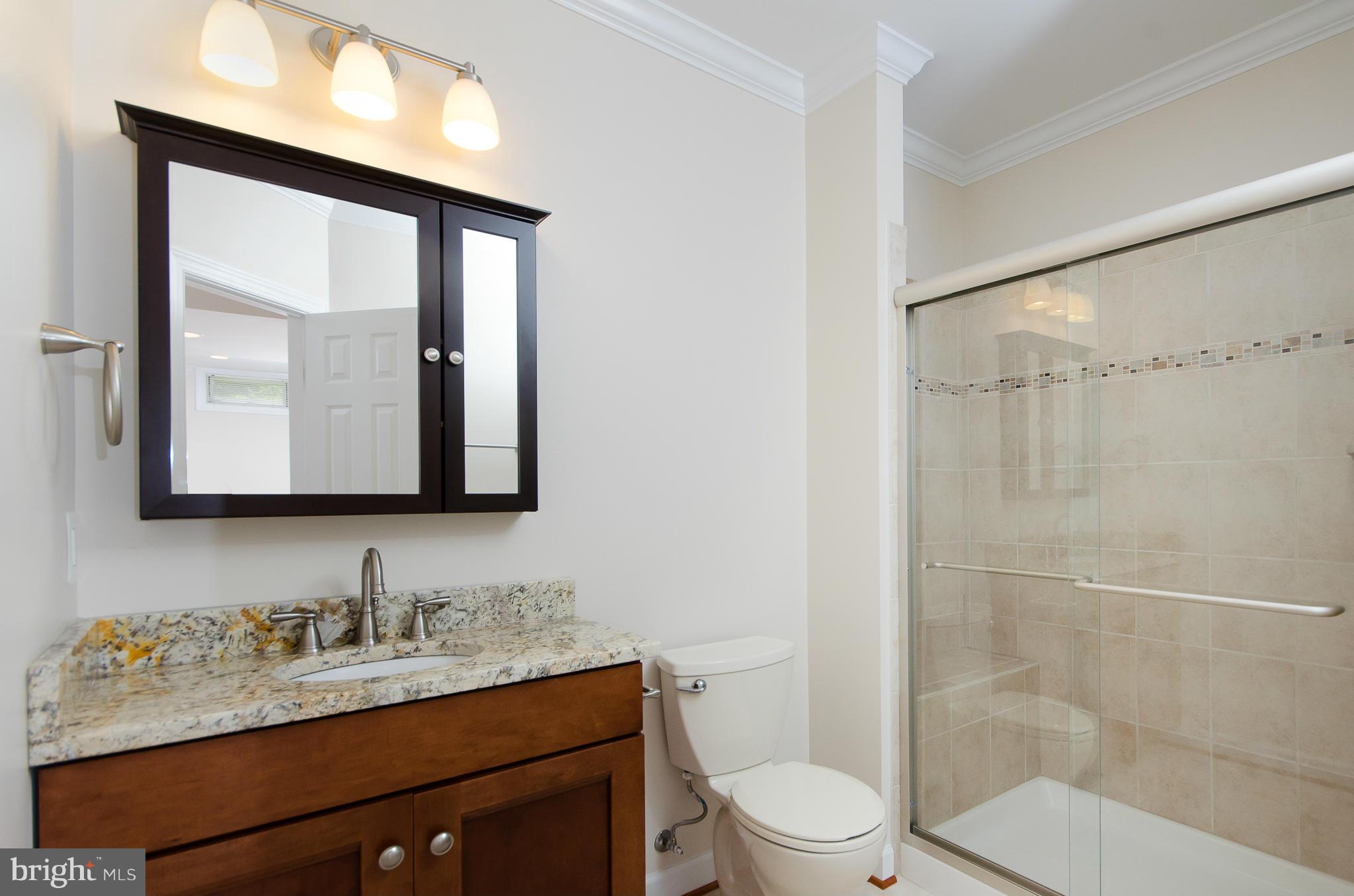 CLIFTON - Residential