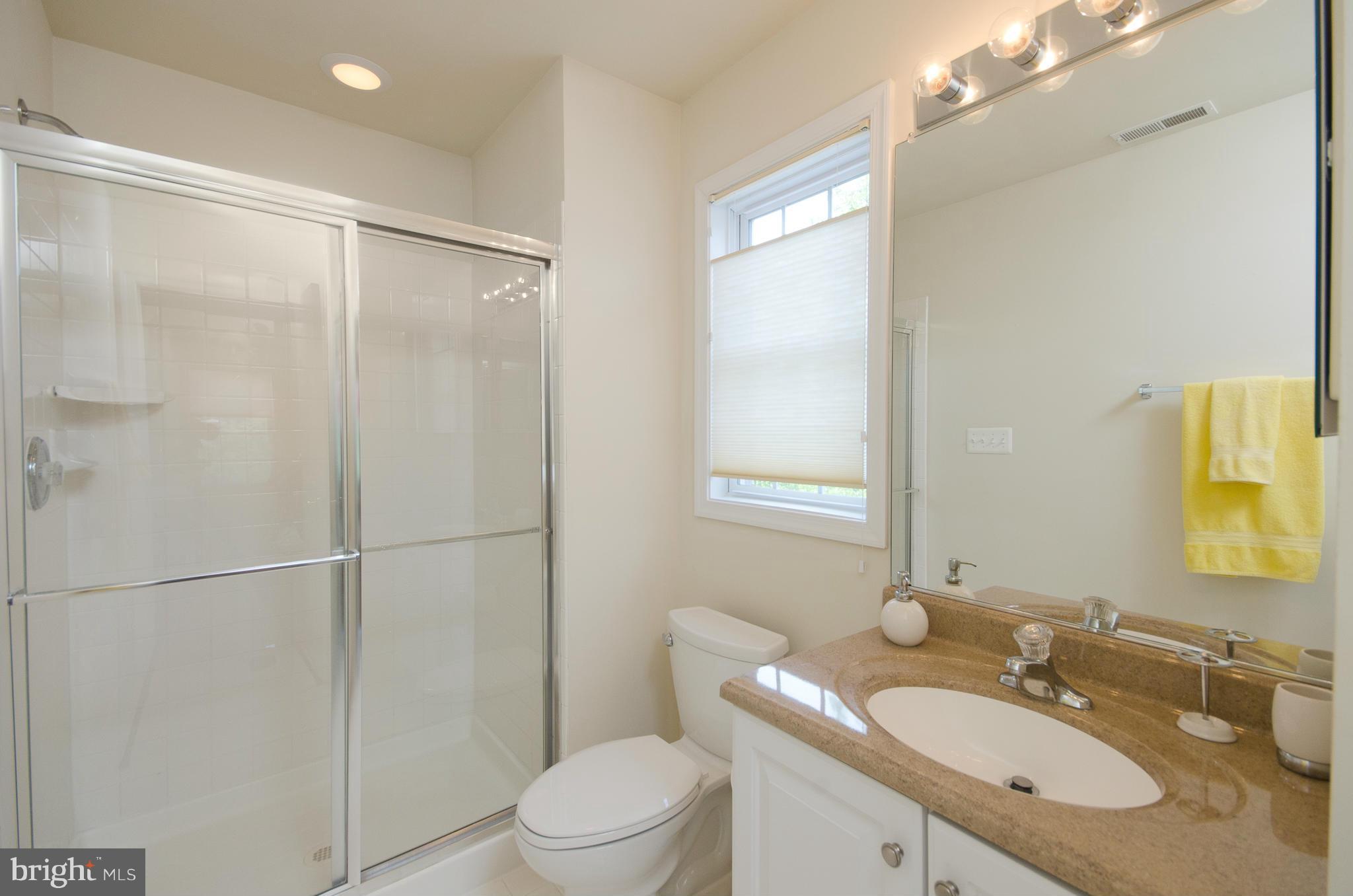 CLIFTON - Residential