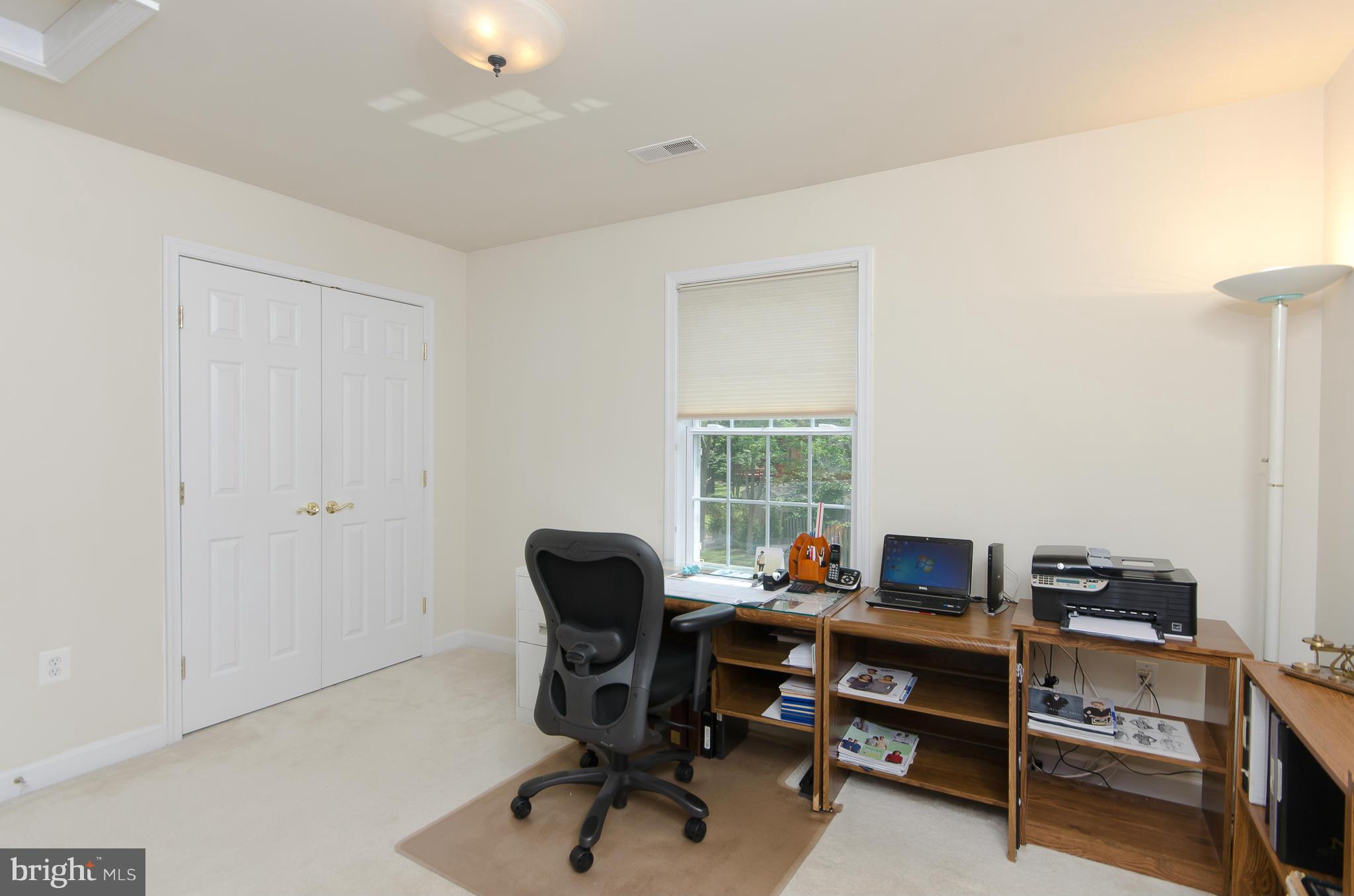 CLIFTON - Residential