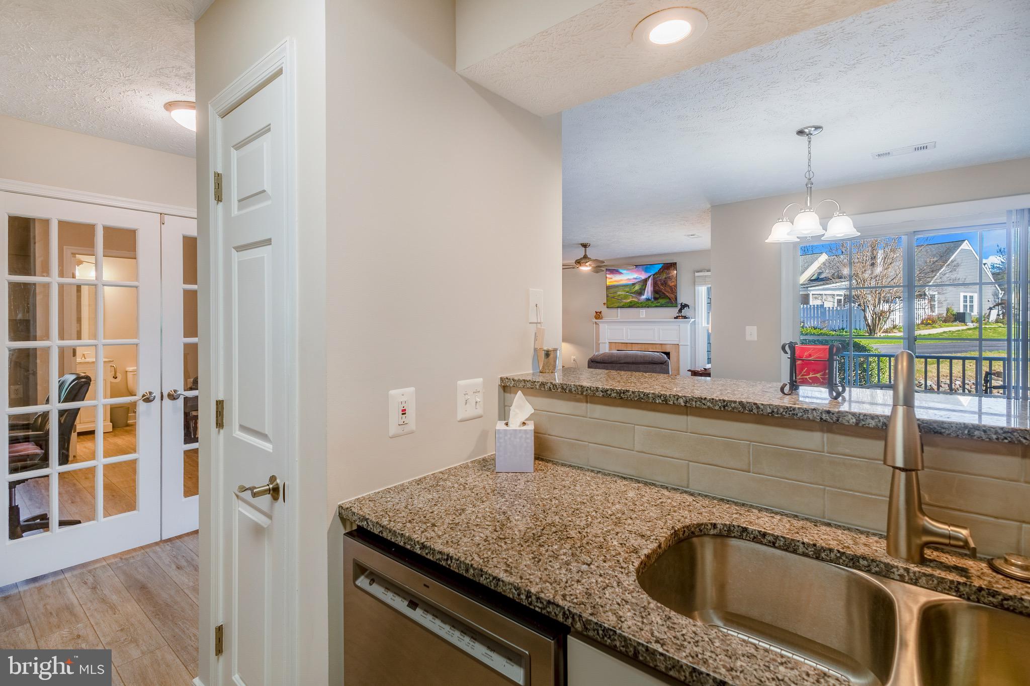 SUMMERLAKE - Residential