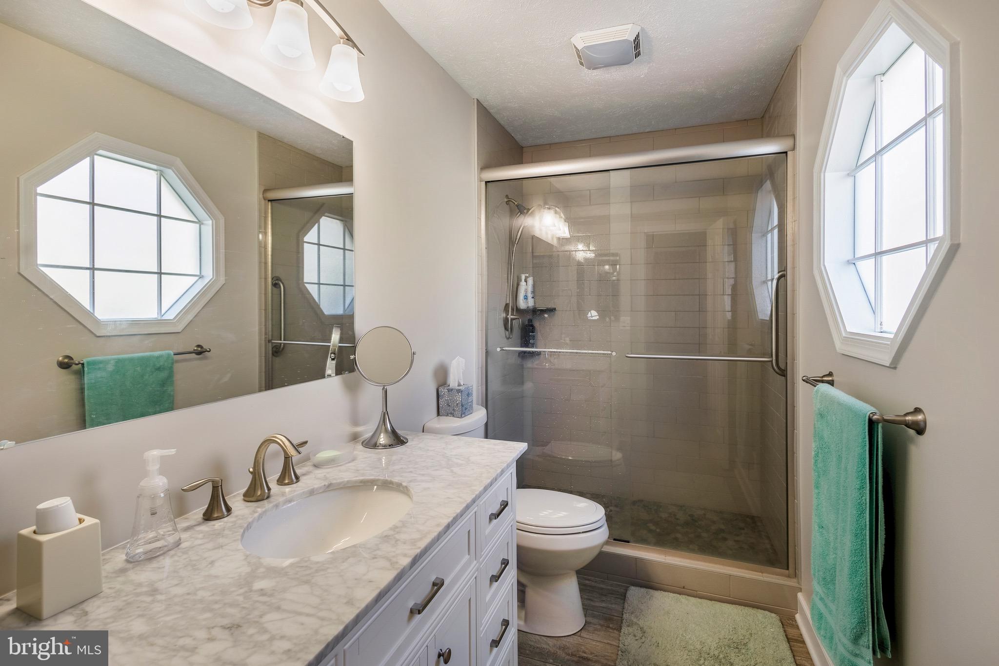 SUMMERLAKE - Residential