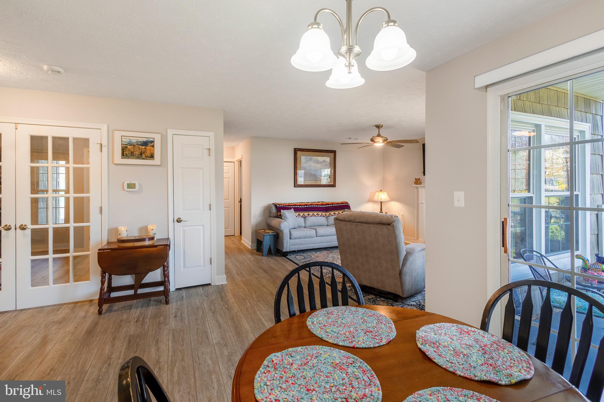 SUMMERLAKE - Residential