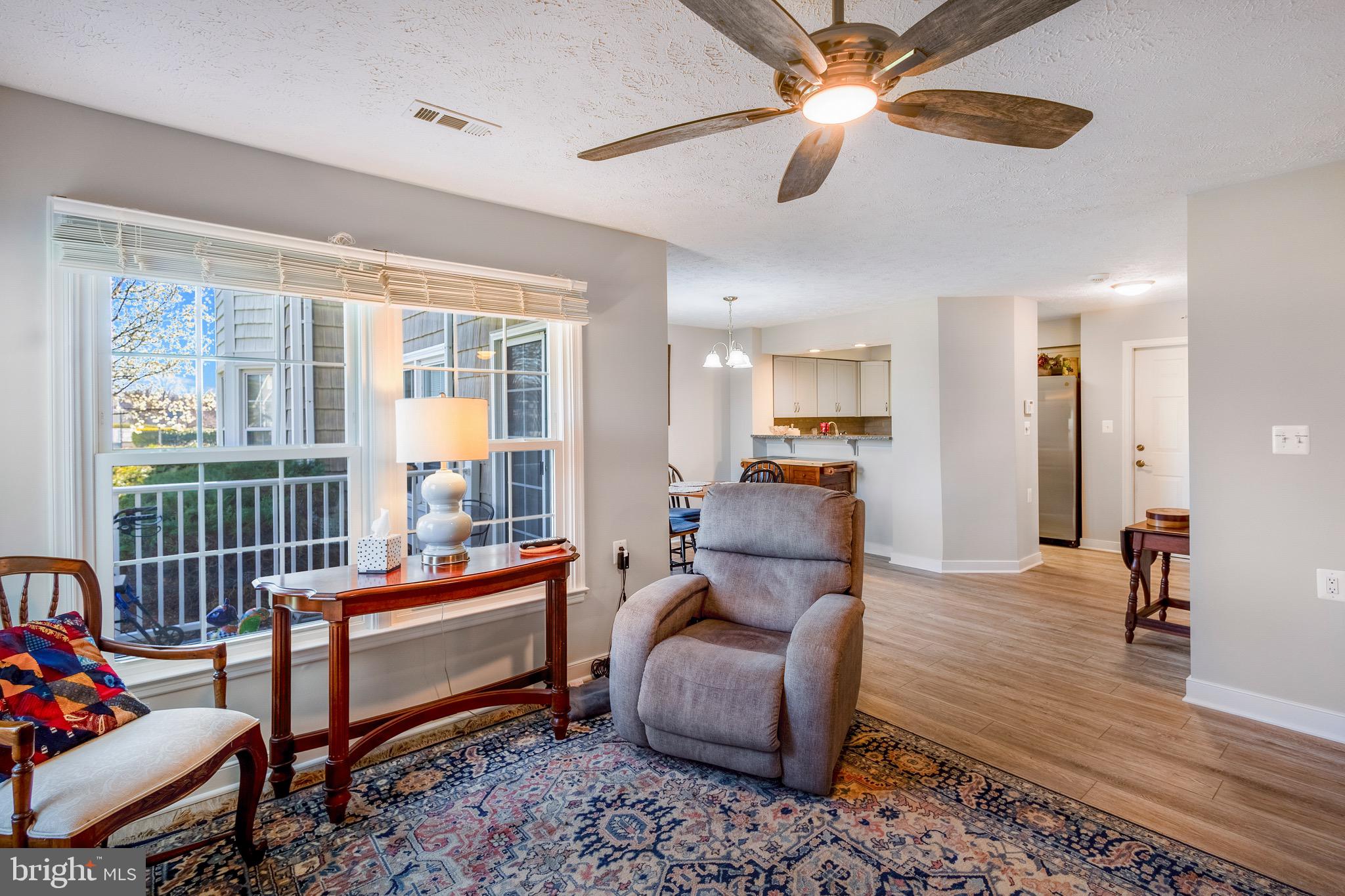 SUMMERLAKE - Residential