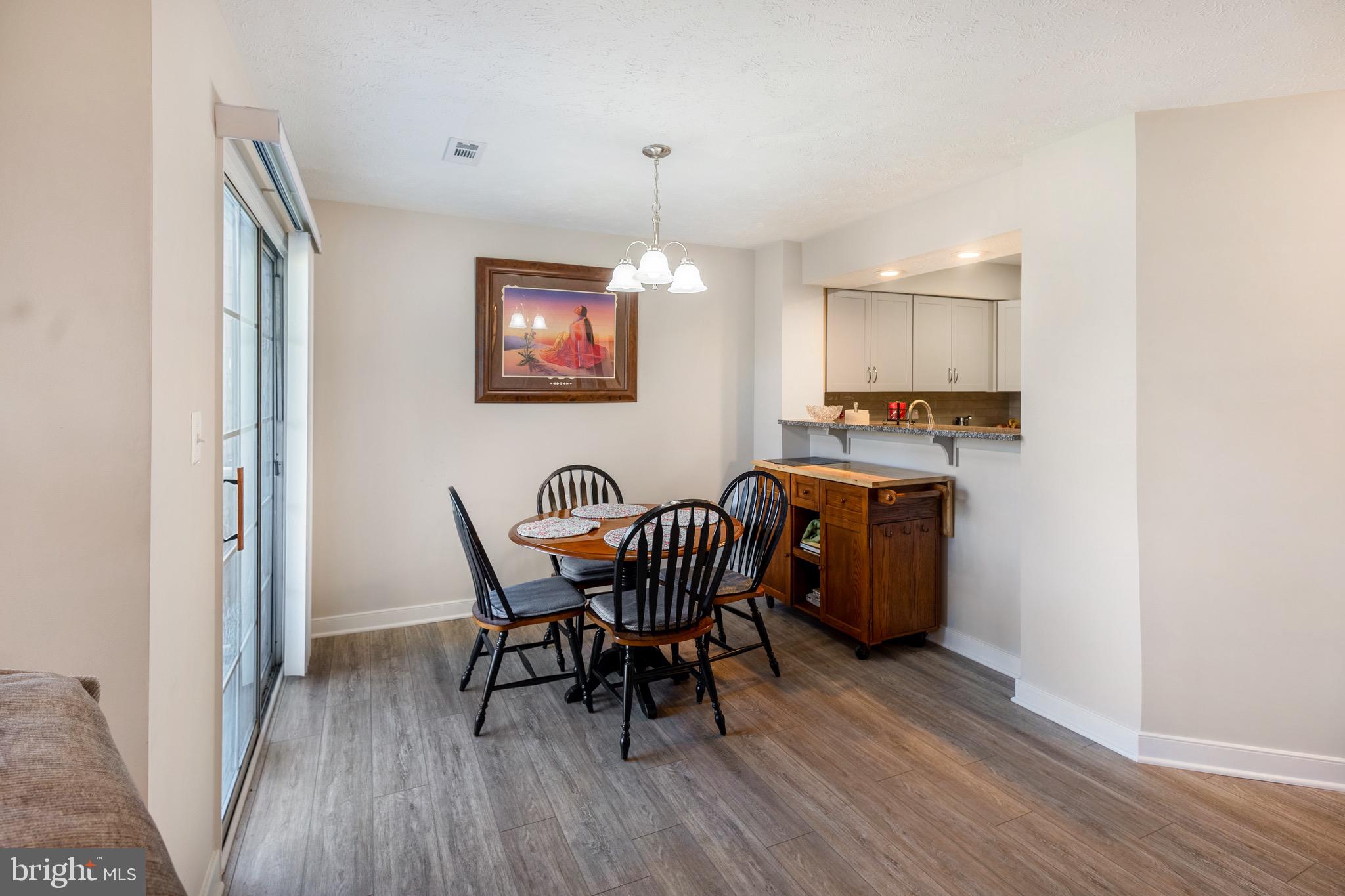 SUMMERLAKE - Residential