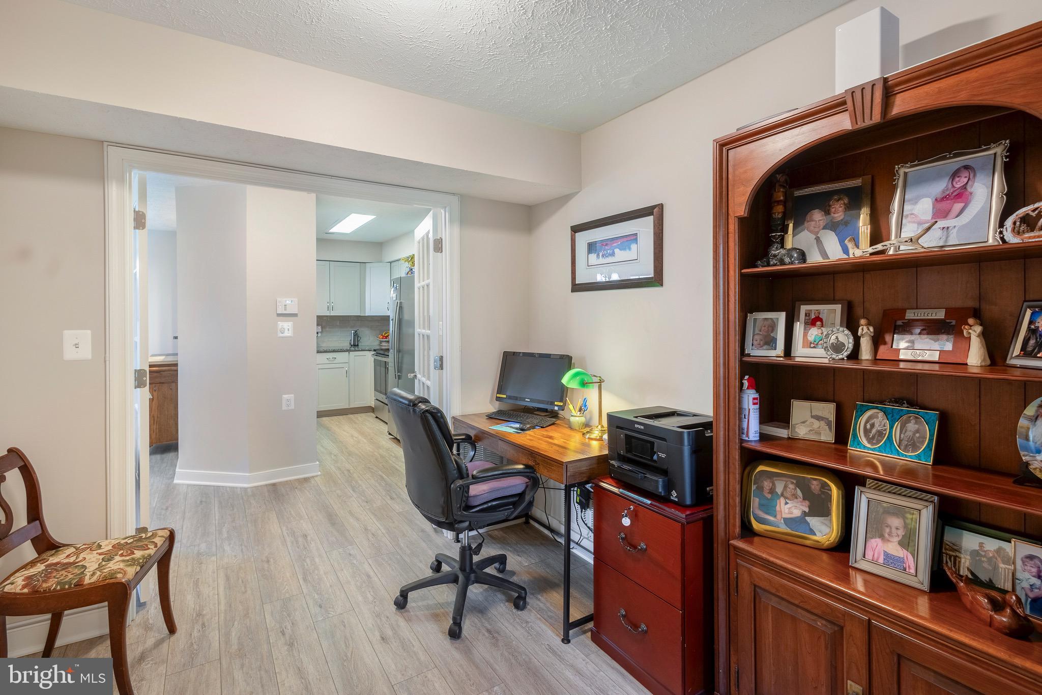 SUMMERLAKE - Residential