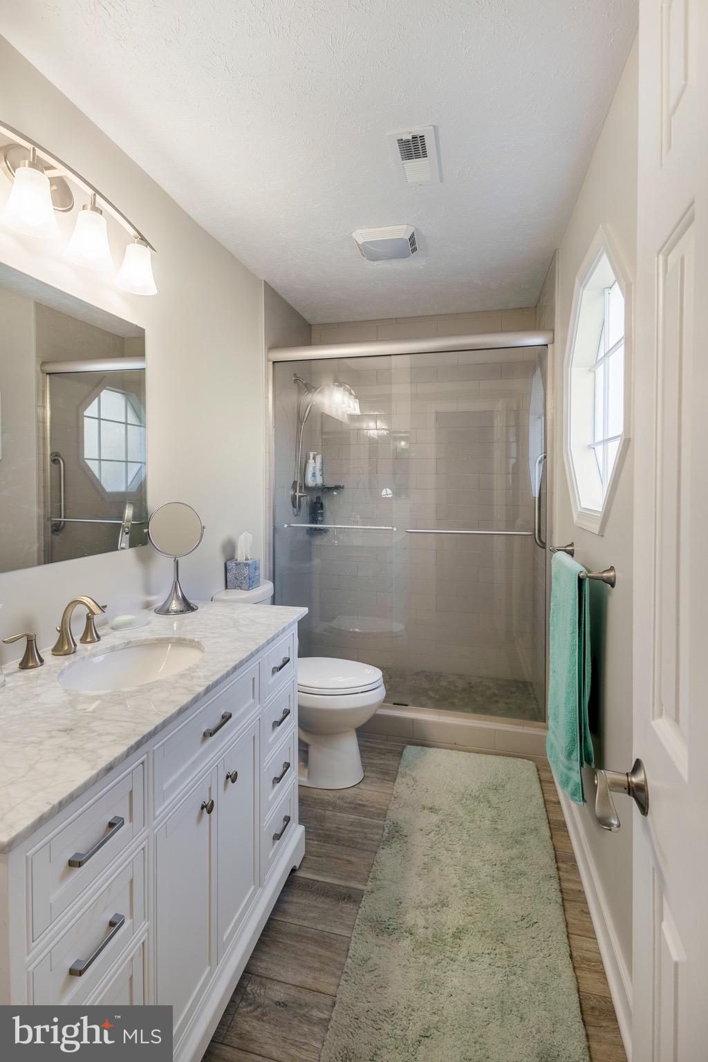 SUMMERLAKE - Residential