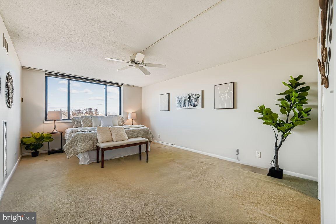 CROSS KEYS - Residential