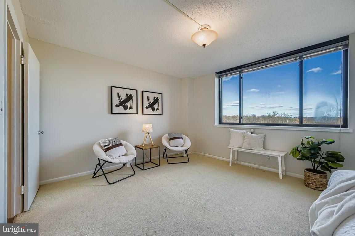 CROSS KEYS - Residential