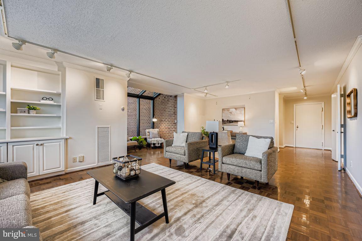 111 HAMLET HILL ROAD 1212