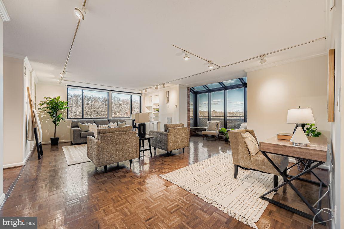 111 HAMLET HILL ROAD 1212