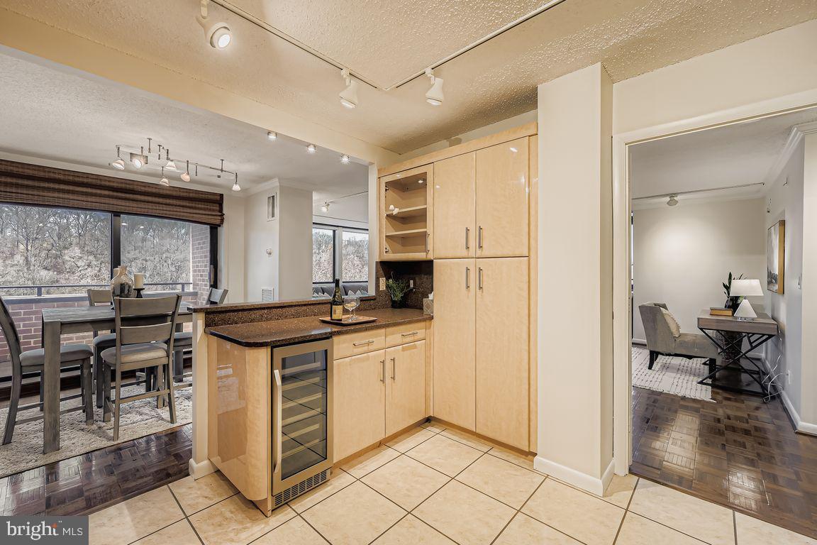 CROSS KEYS - Residential